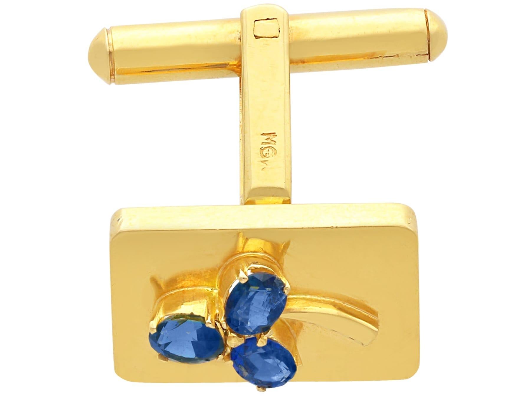 Vintage 1.68 Carat Burmese Sapphire and Yellow Gold Cufflinks In Excellent Condition In Jesmond, Newcastle Upon Tyne