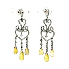 Orecchino vintage a goccia con zaffiro Briolettes e diamante da 16,83 carati in oro 18 carati