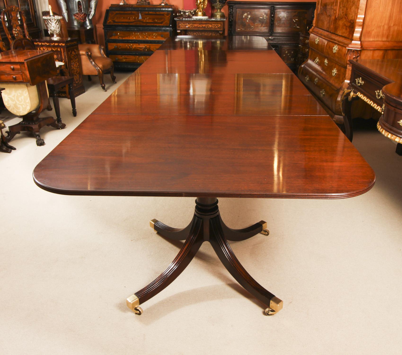 Late 20th Century Vintage Dining Table by William Tillman & 18 Dining Chairs, 20th C