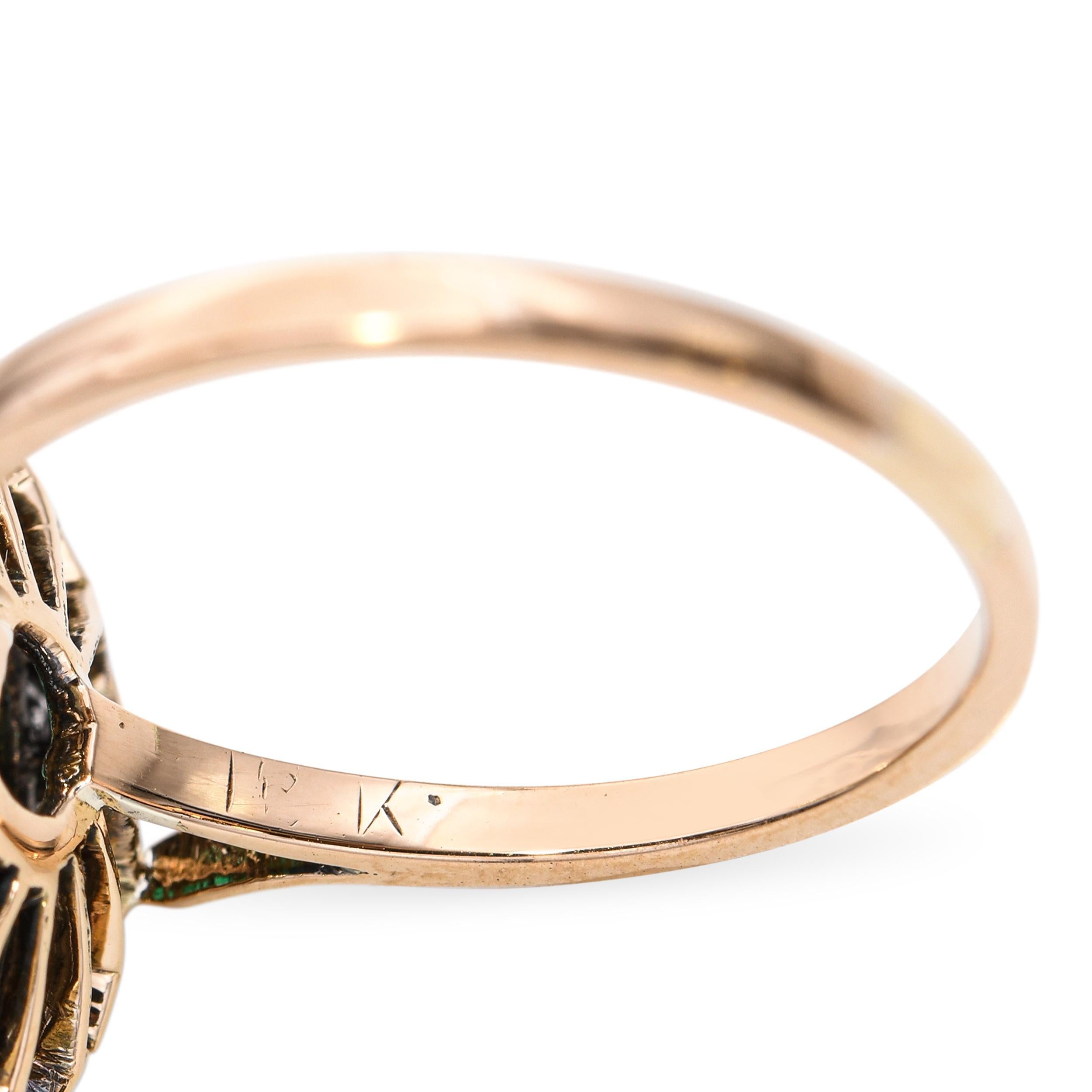 Vintage 16k Gelbgold und Silber Diamant und Smaragd Statement Ring im Angebot 2