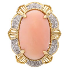 Bague de cocktail vintage en or jaune 16k, corail peau d'ange et diamants