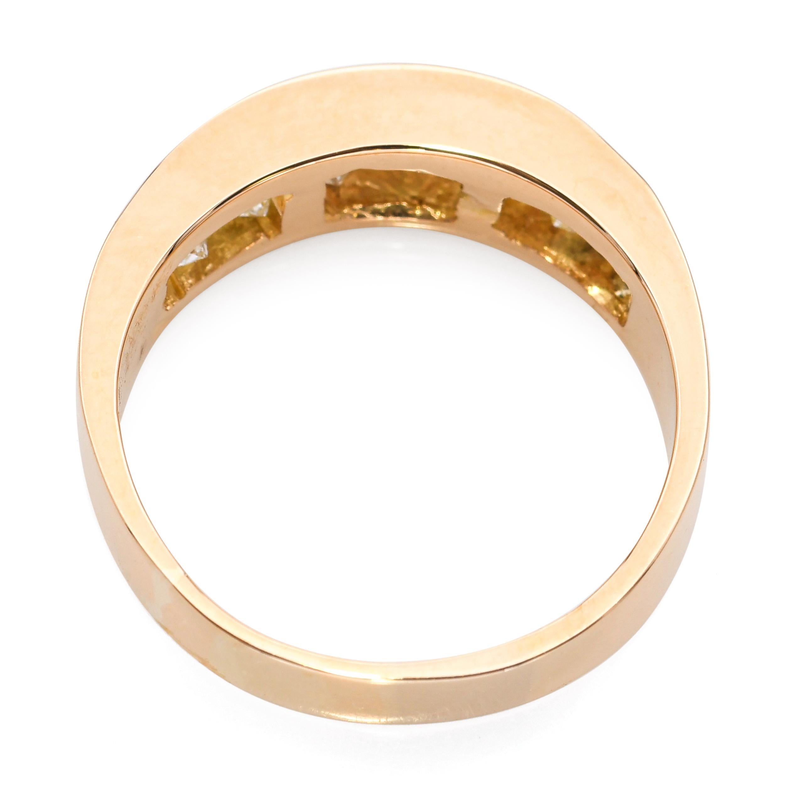 Bague Vintage en or jaune 16k sertie de 1.50tcw de diamants Bon état - En vente à New York, NY
