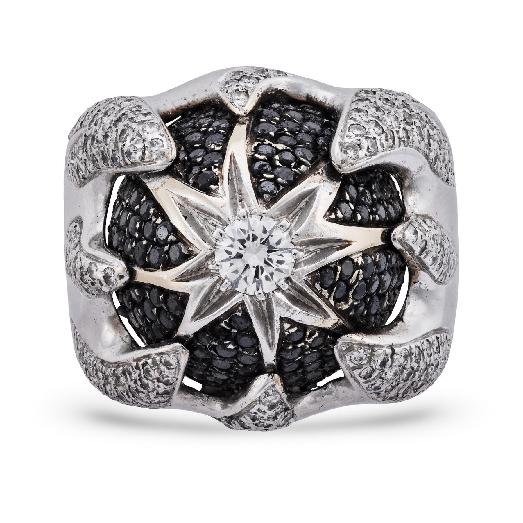 Vintage 1,70 Karat schwarzer und weißer Diamant 18k Weißgold-Cocktailring (Zeitgenössisch) im Angebot