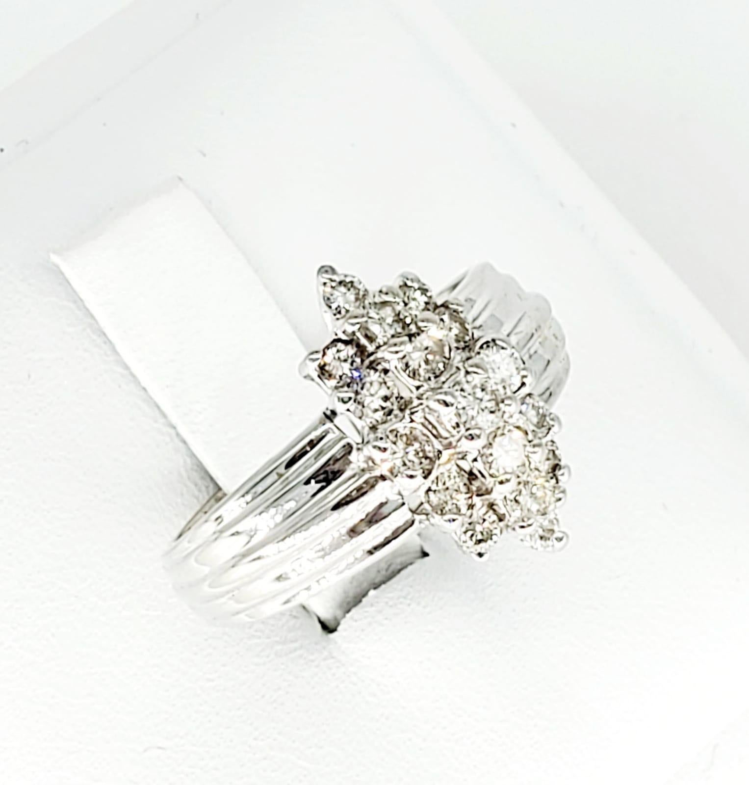 Women's Vintage 1.70 Carat Diamonds Cluster Ring 14 Karat White Gold For Sale