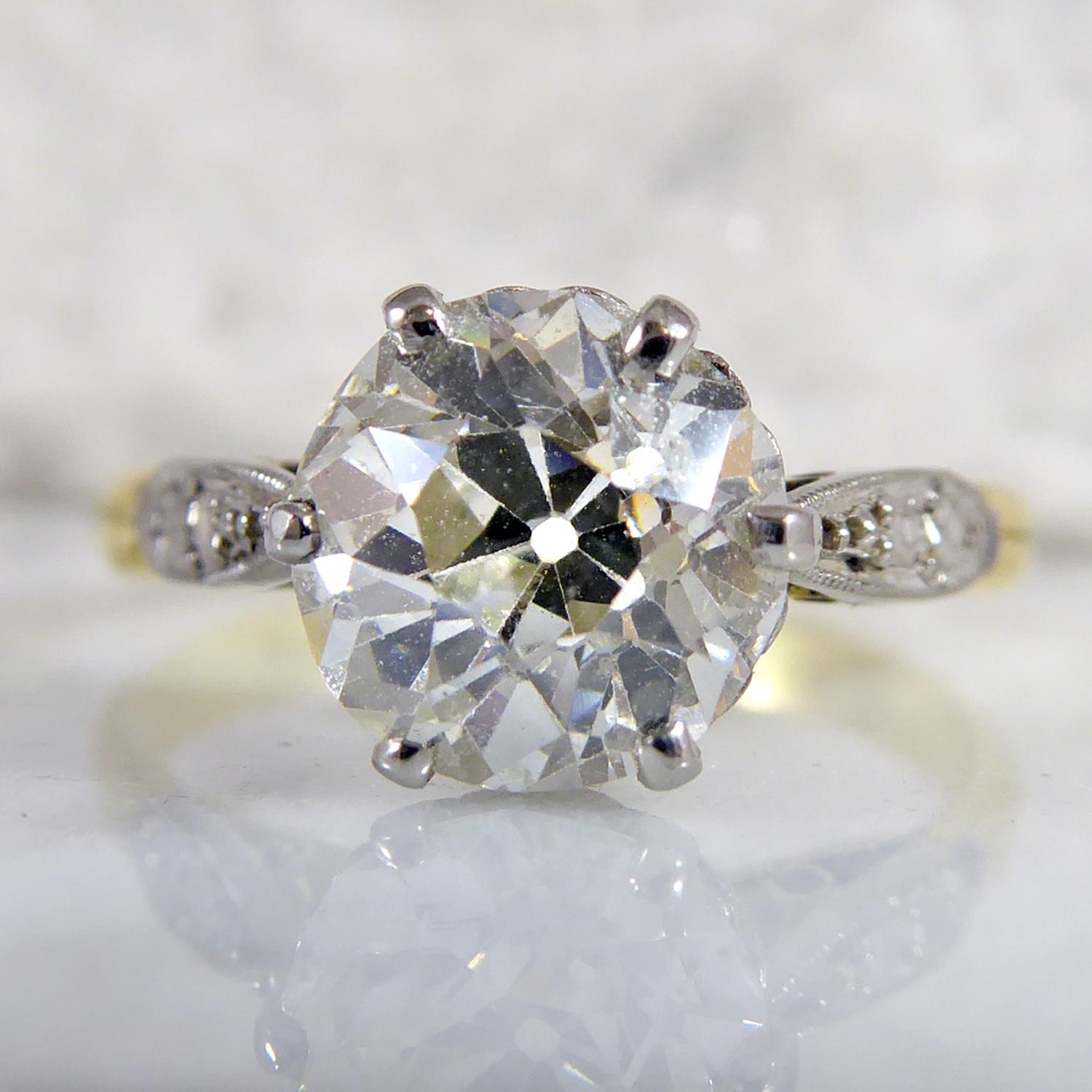 Women's Vintage 1.70 Carat Old European Cut Diamond Ring