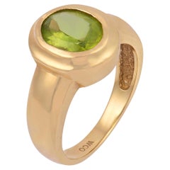 Vintage 1.70 carat peridot 14k yellow gold bezel ring