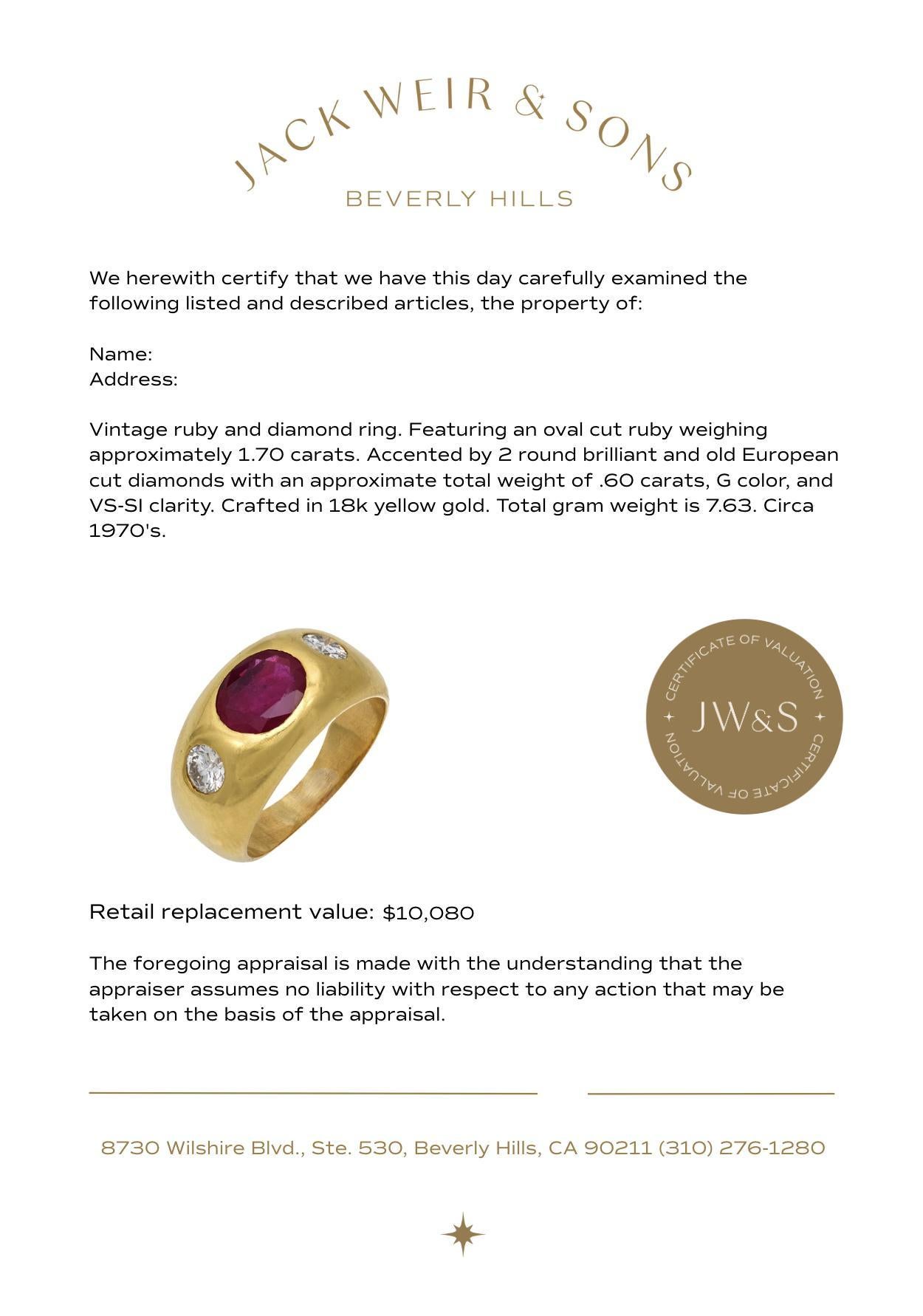 Women's Vintage 1.70 carat ruby diamond 18k yellow gold bezel set three stone band For Sale