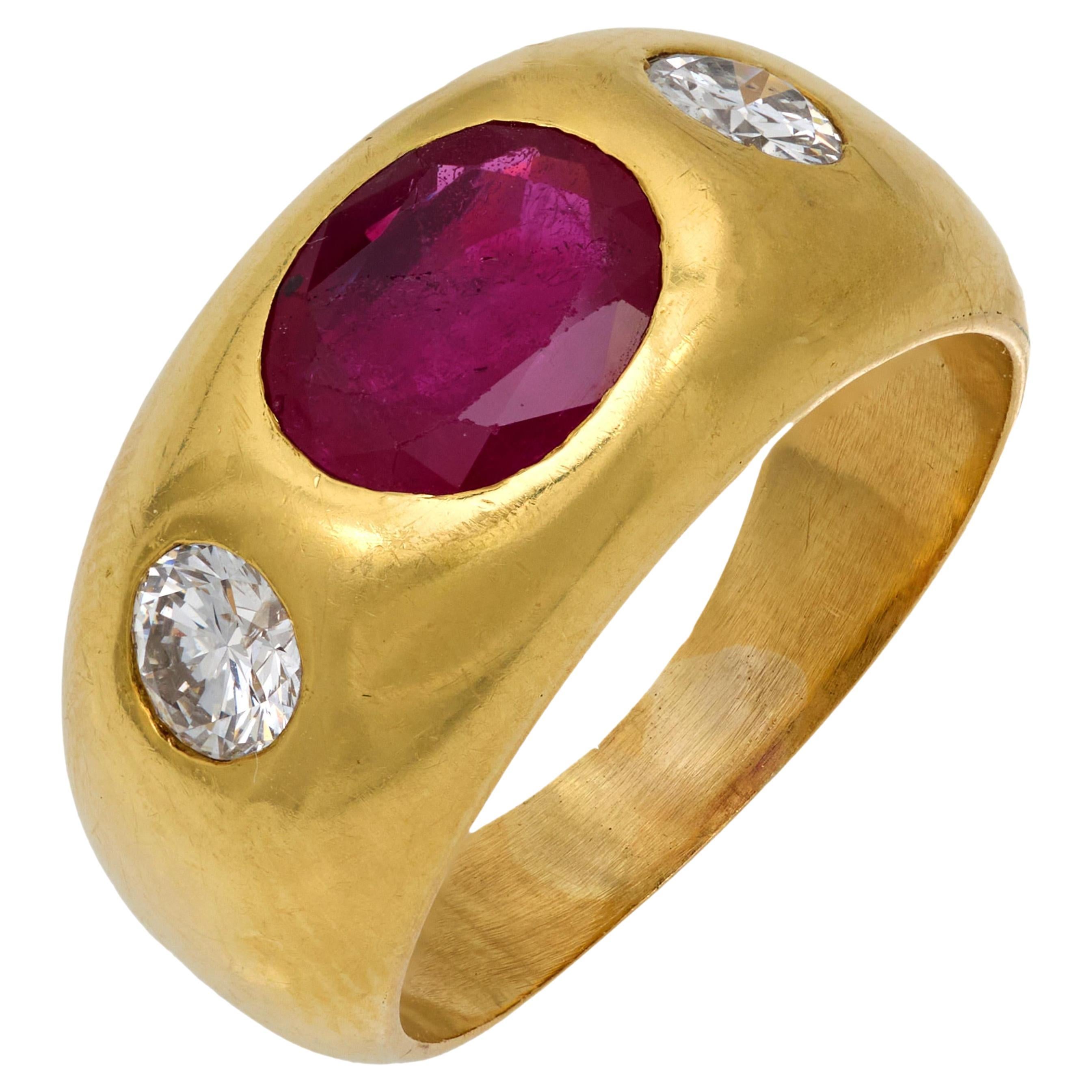 Vintage 1.70 carat ruby diamond 18k yellow gold bezel set three stone band For Sale