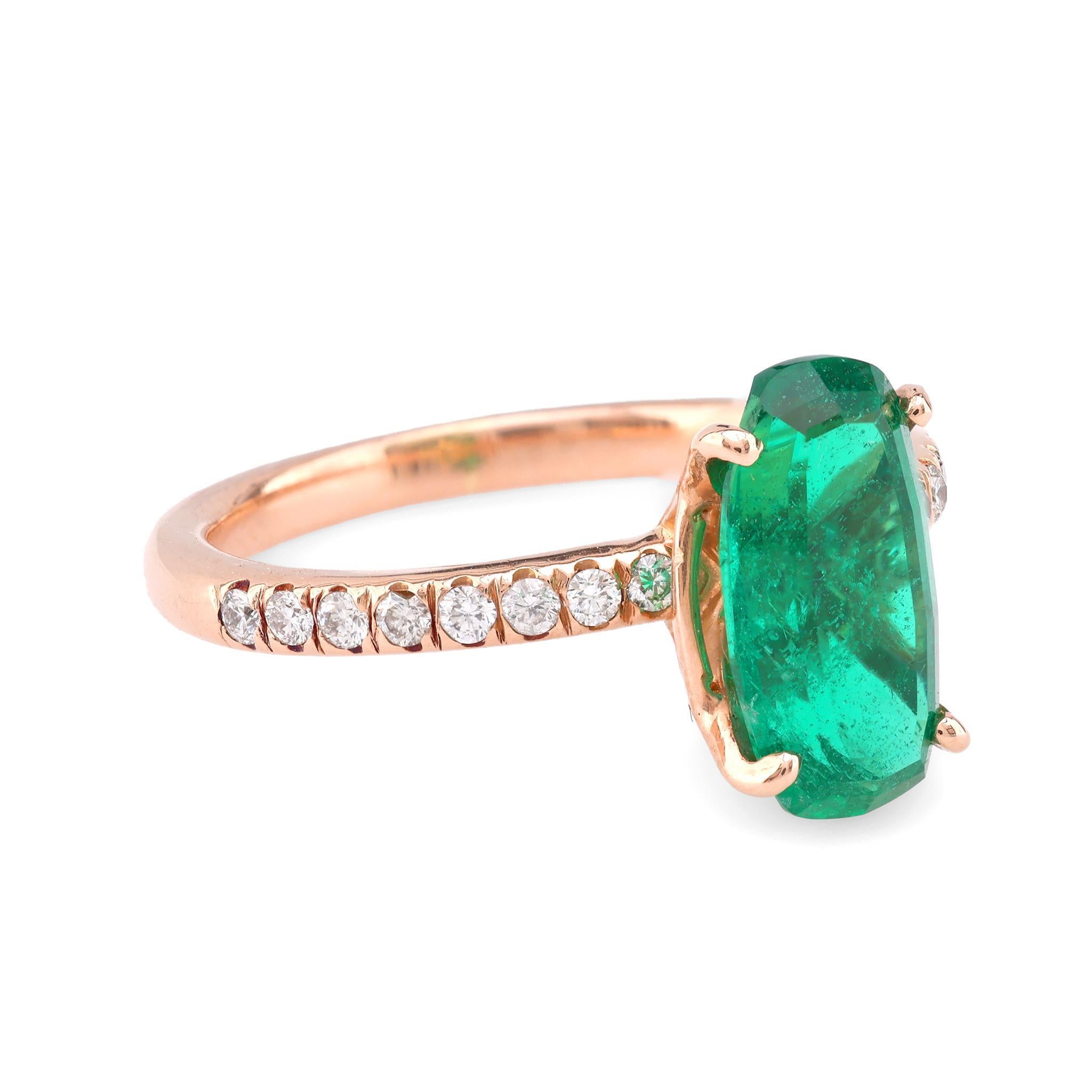 Vintage 1.71 Carat Oval Cut Emerald Diamond 14K Rose Gold Engagement Ring In Excellent Condition In Beverly Hills, CA