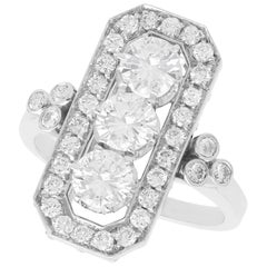 Vintage 1.71 Ct Diamond and 18 Ct White Gold Cocktail Ring