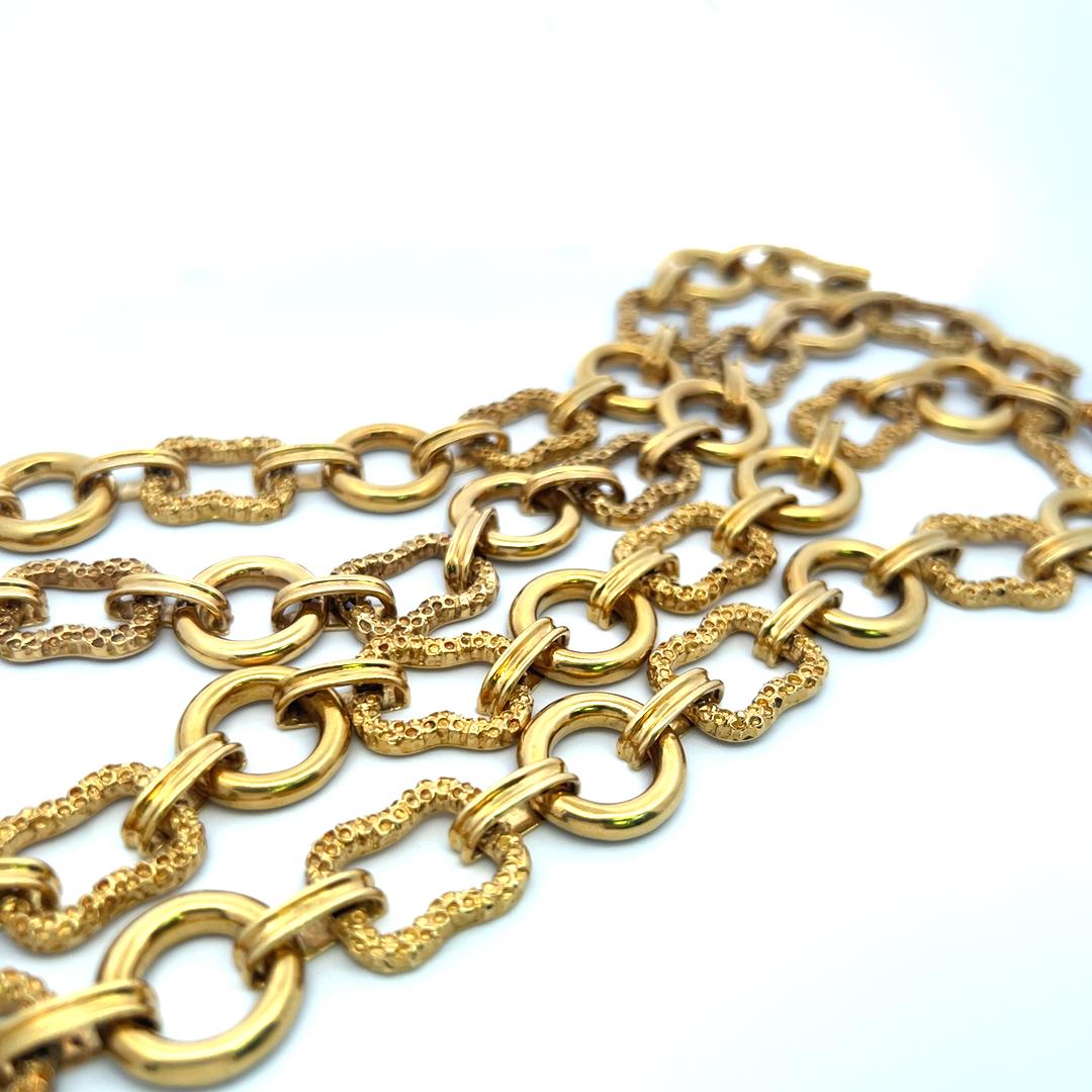 Collier à maillons vintage texturé et lisse en or jaune 18 carats 171,60 grammes en vente 10