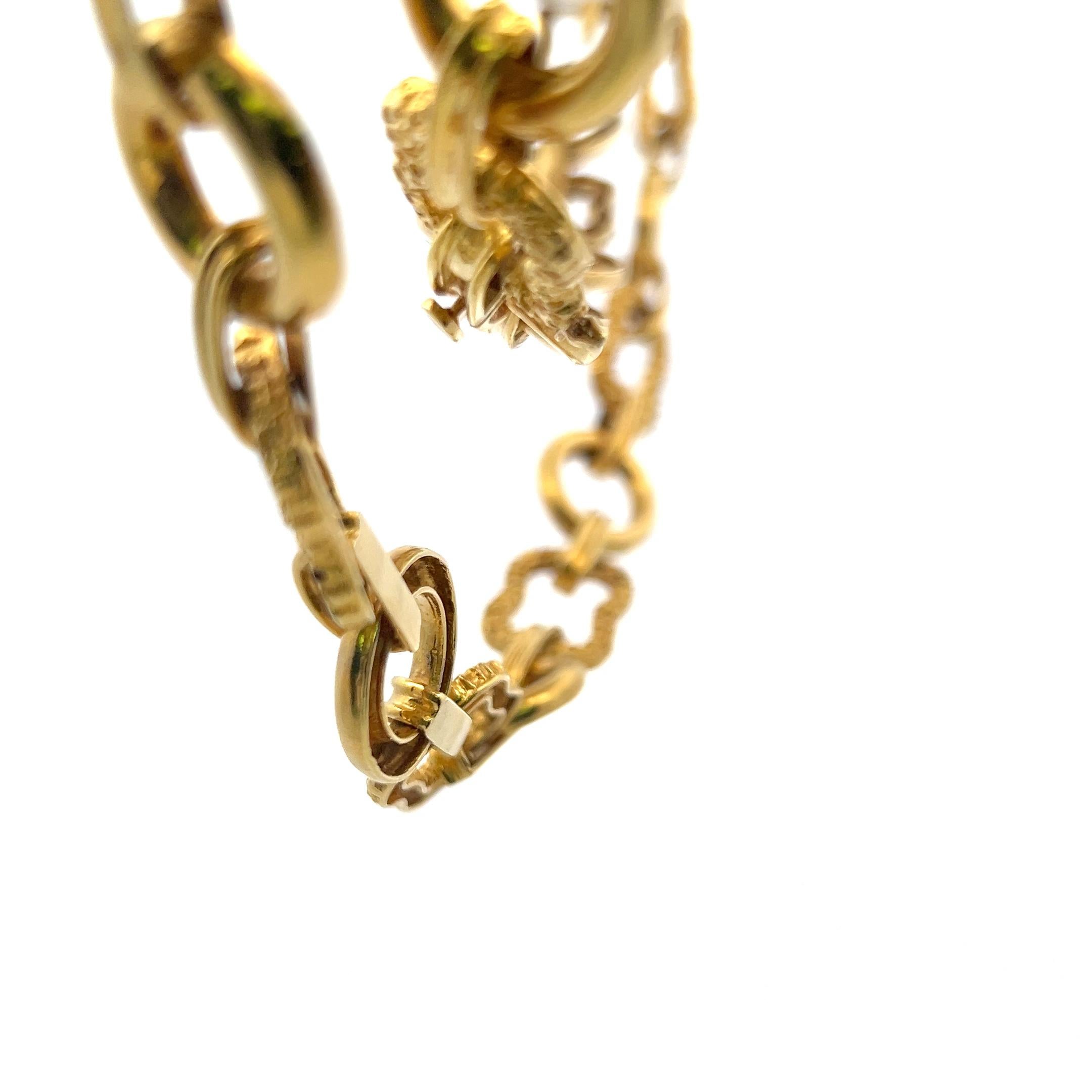 Collier à maillons vintage texturé et lisse en or jaune 18 carats 171,60 grammes en vente 1