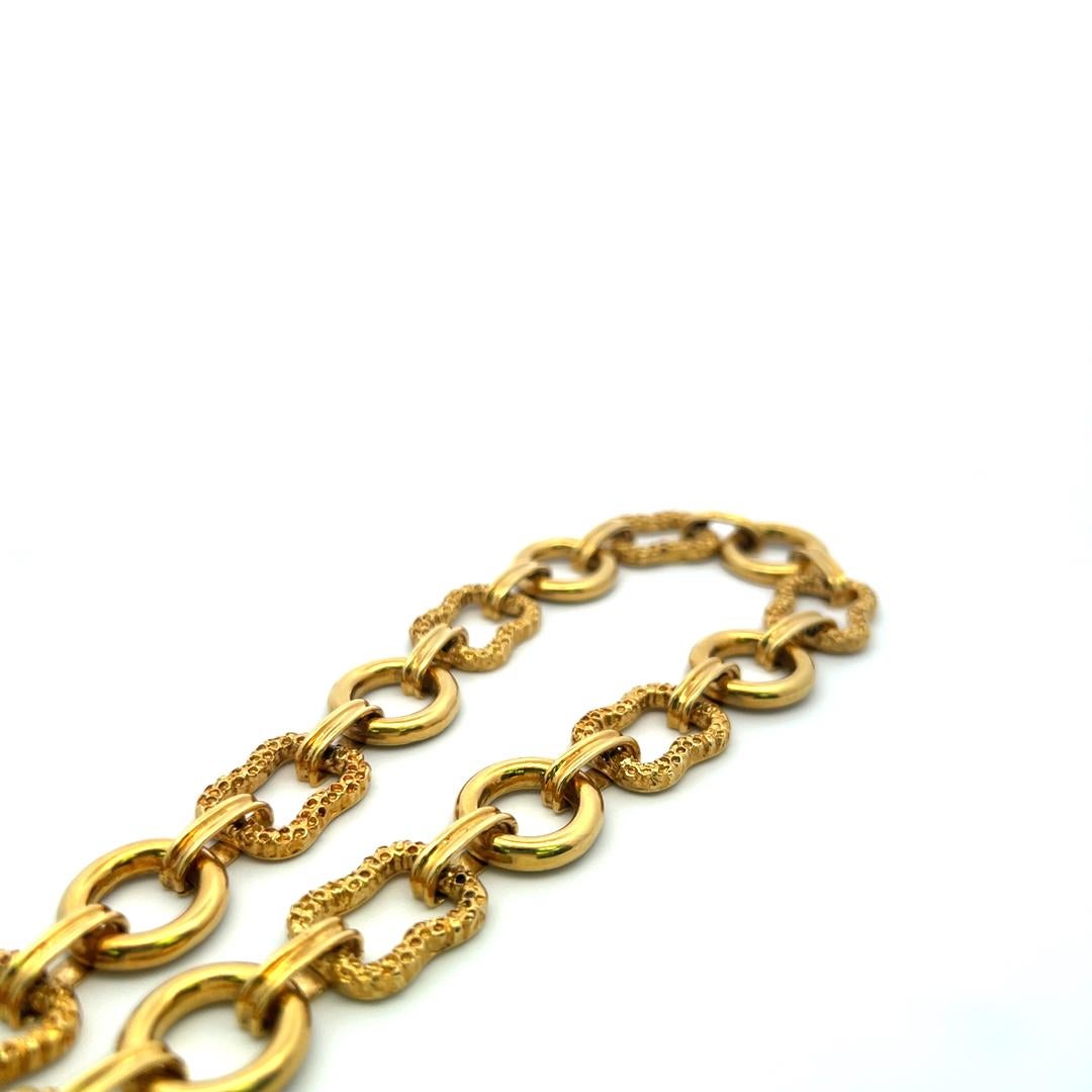 Collier à maillons vintage texturé et lisse en or jaune 18 carats 171,60 grammes en vente 5
