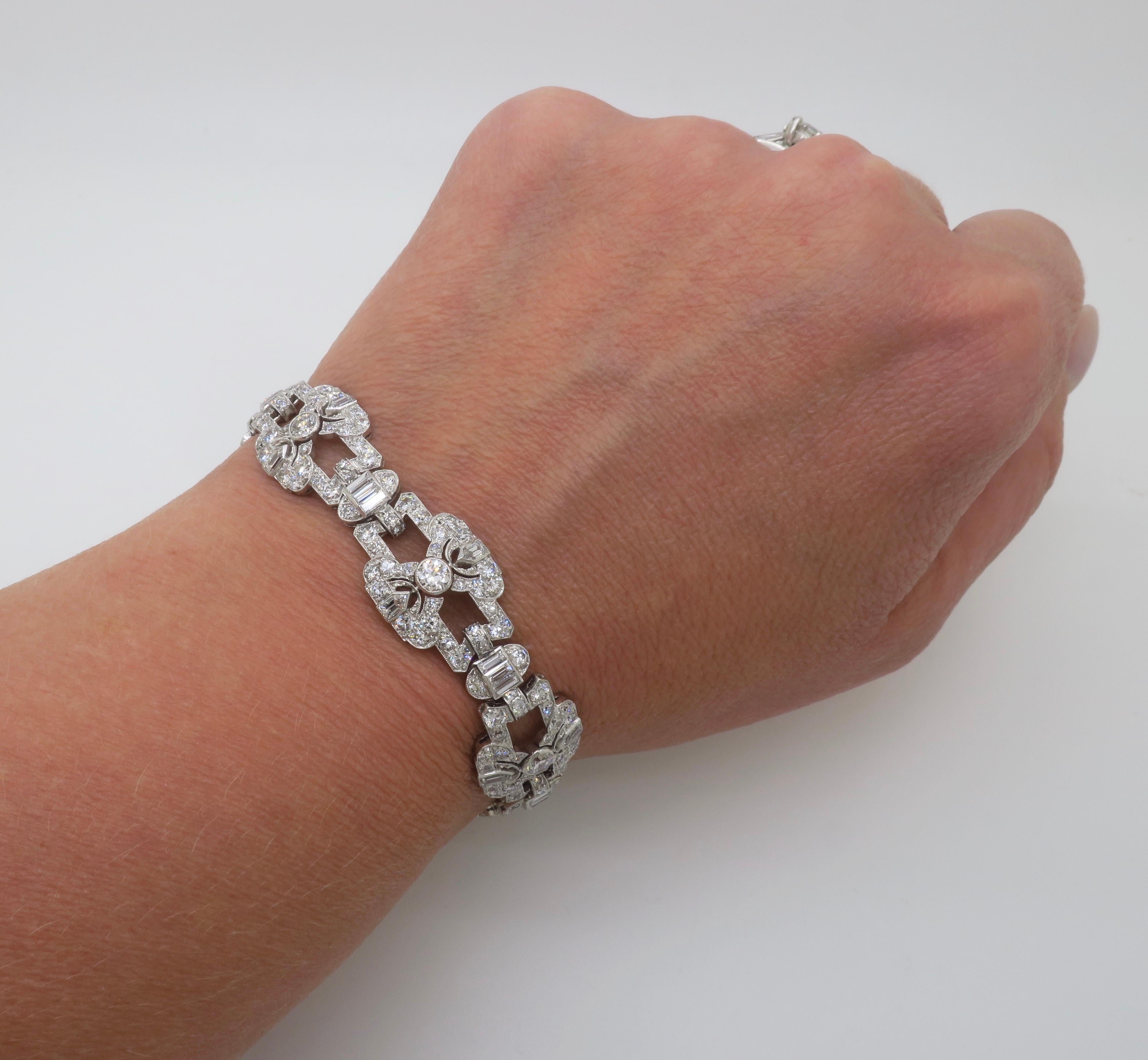 Vintage 17.26CTW Diamond Platinum Bracelet For Sale 1
