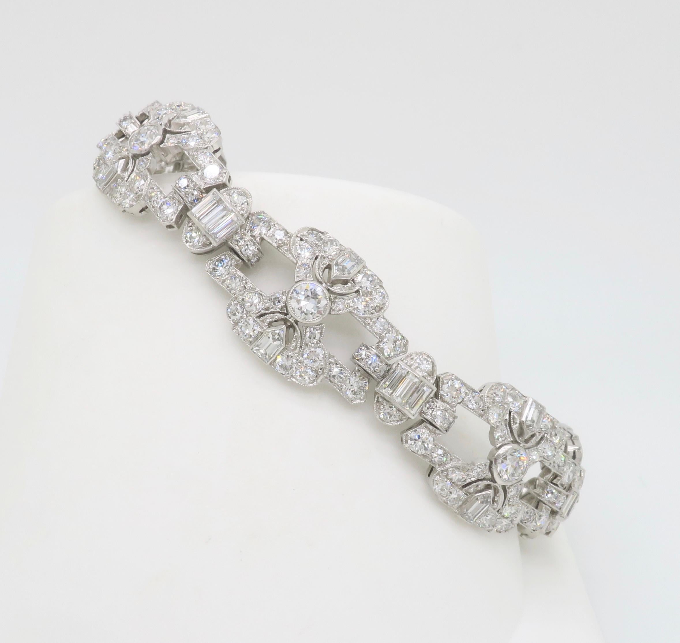 Vintage 17.26CTW Diamond Platinum Bracelet For Sale 2