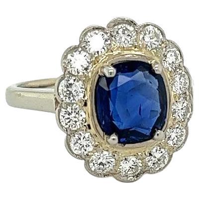 For Sale:  Vintage 1.73 Carat Oval NO HEAT GIA Sapphire and Diamond Gold Ring
