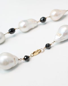 Vintage 17.5" Black Diamond (40.00ct) & Freshwater Pearl Necklace in 14KY Gold