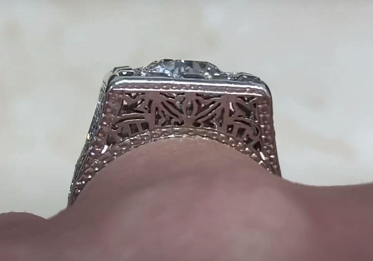 Vintage 1.75 Carat Old Euro-Cut Diamond Engagement Ring, Diamond Halo, Platinum For Sale 2