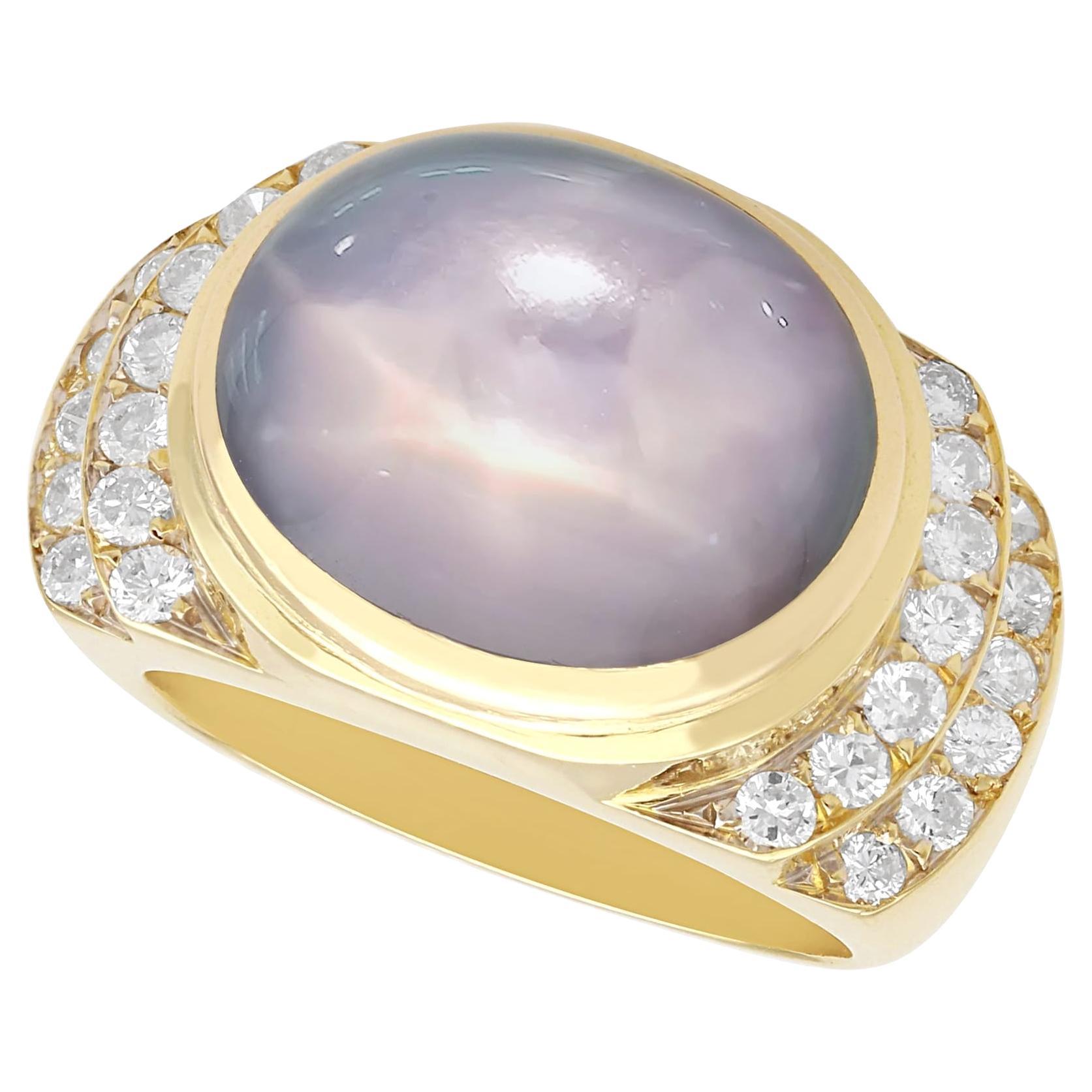 Vintage 17.50 Carat Star Sapphire and Diamond Yellow Gold Dress Ring, circa 1980 For Sale