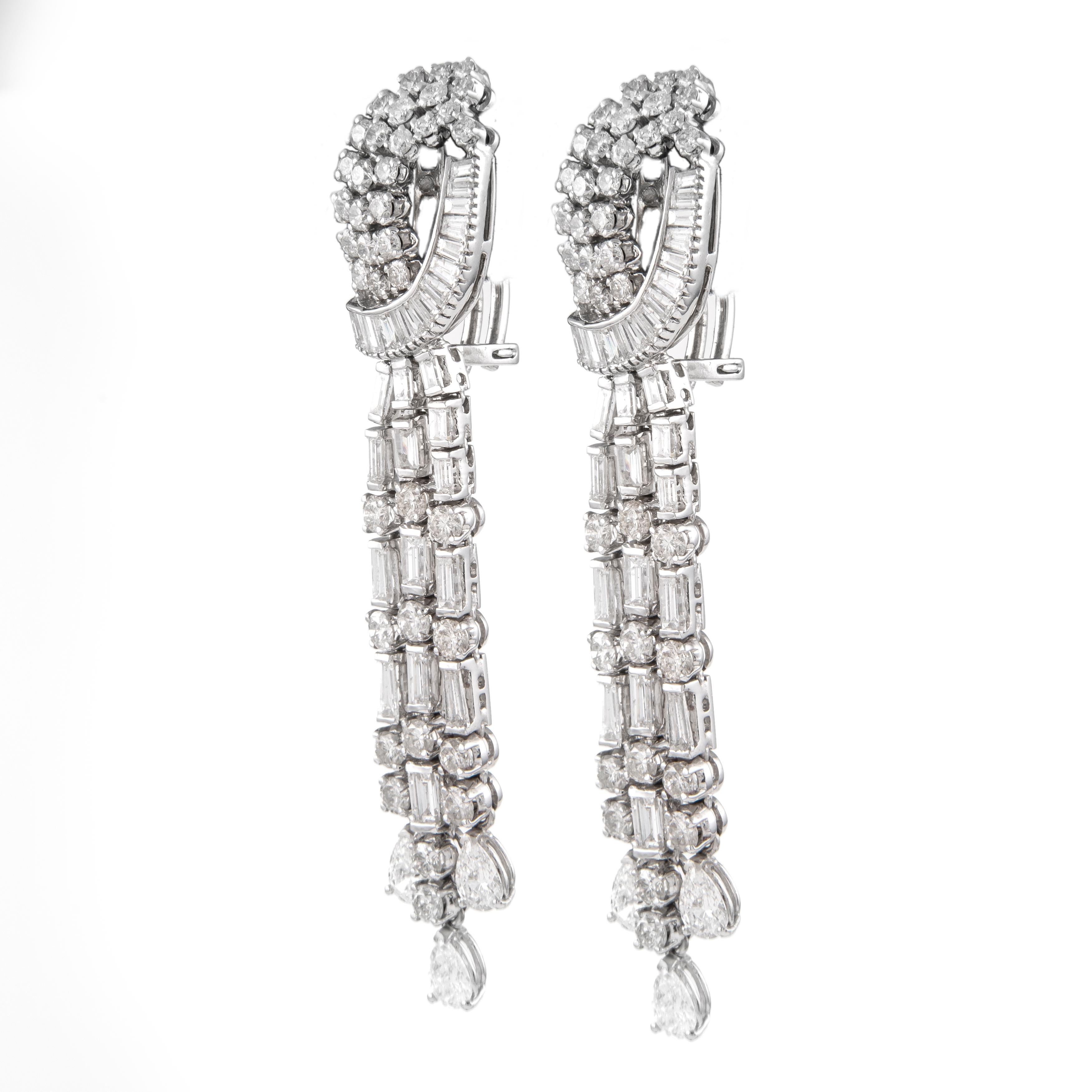 Contemporary Vintage 17.50ct Pear, Round, & Baguette Diamond Chandelier Earrings White Gold For Sale