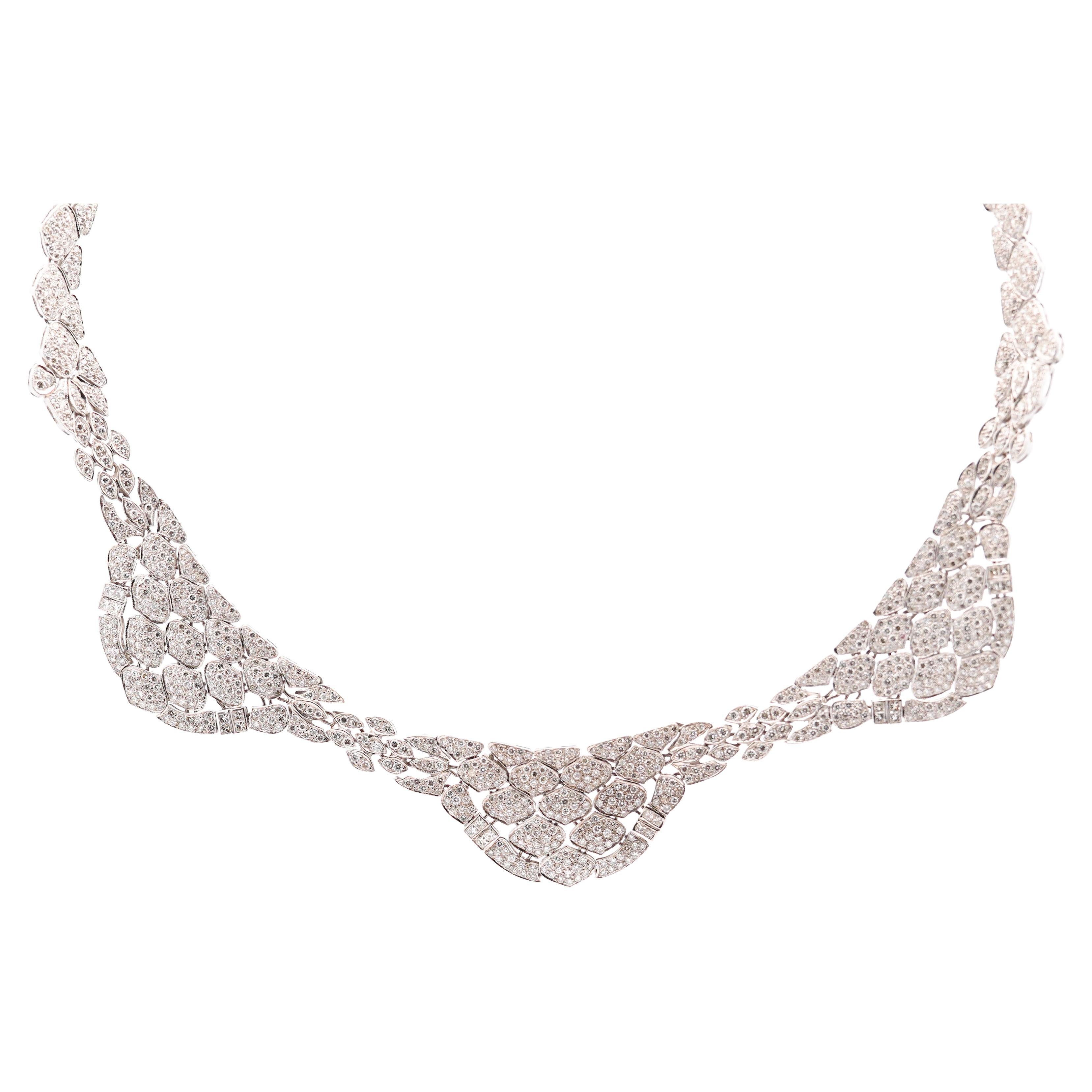 Vintage 17.6 Carat Round Diamond Pave Choker Necklace For Sale