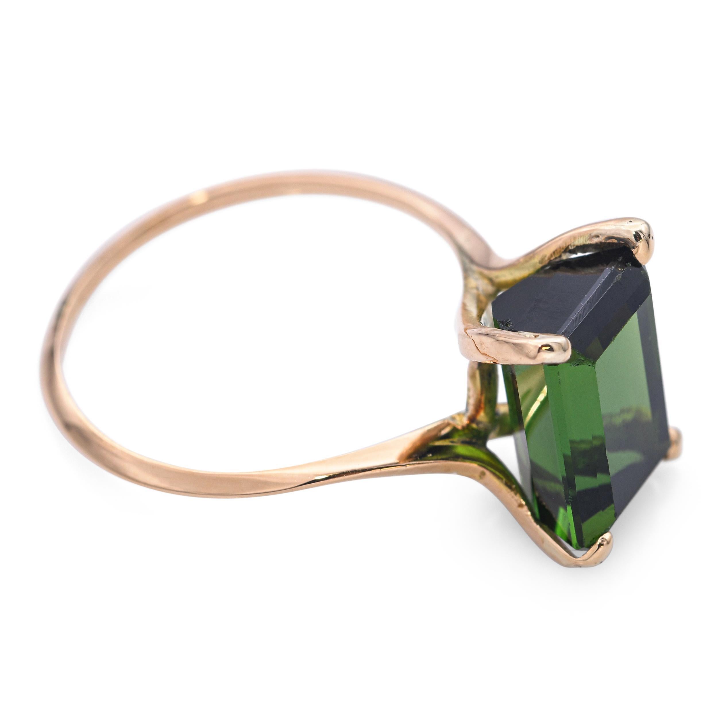 Vintage 17k Yellow Gold 4.75ct Green Tourmaline Ring en vente 1