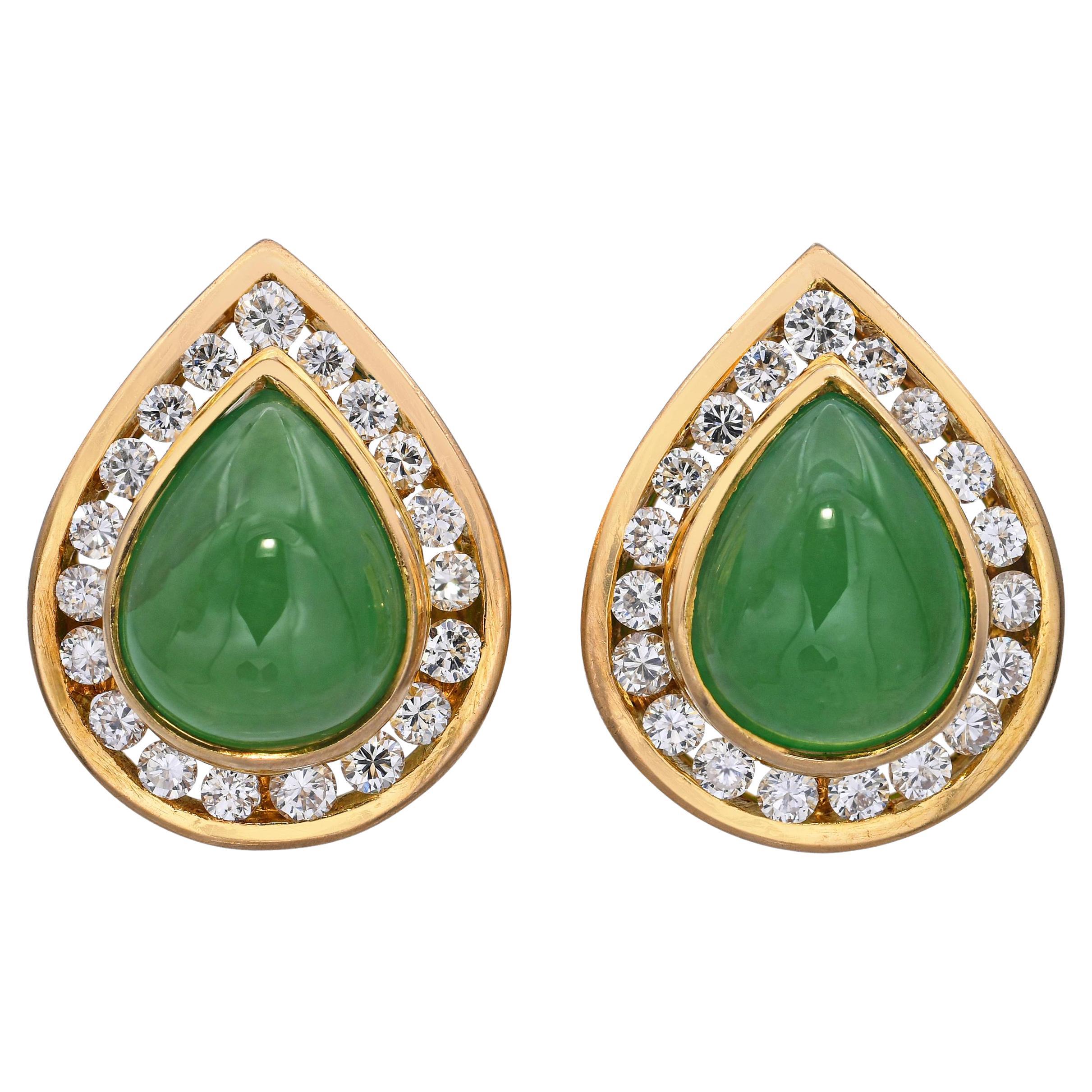 Pendientes vintage de crisoprasa y diamantes de oro amarillo de 17k en venta