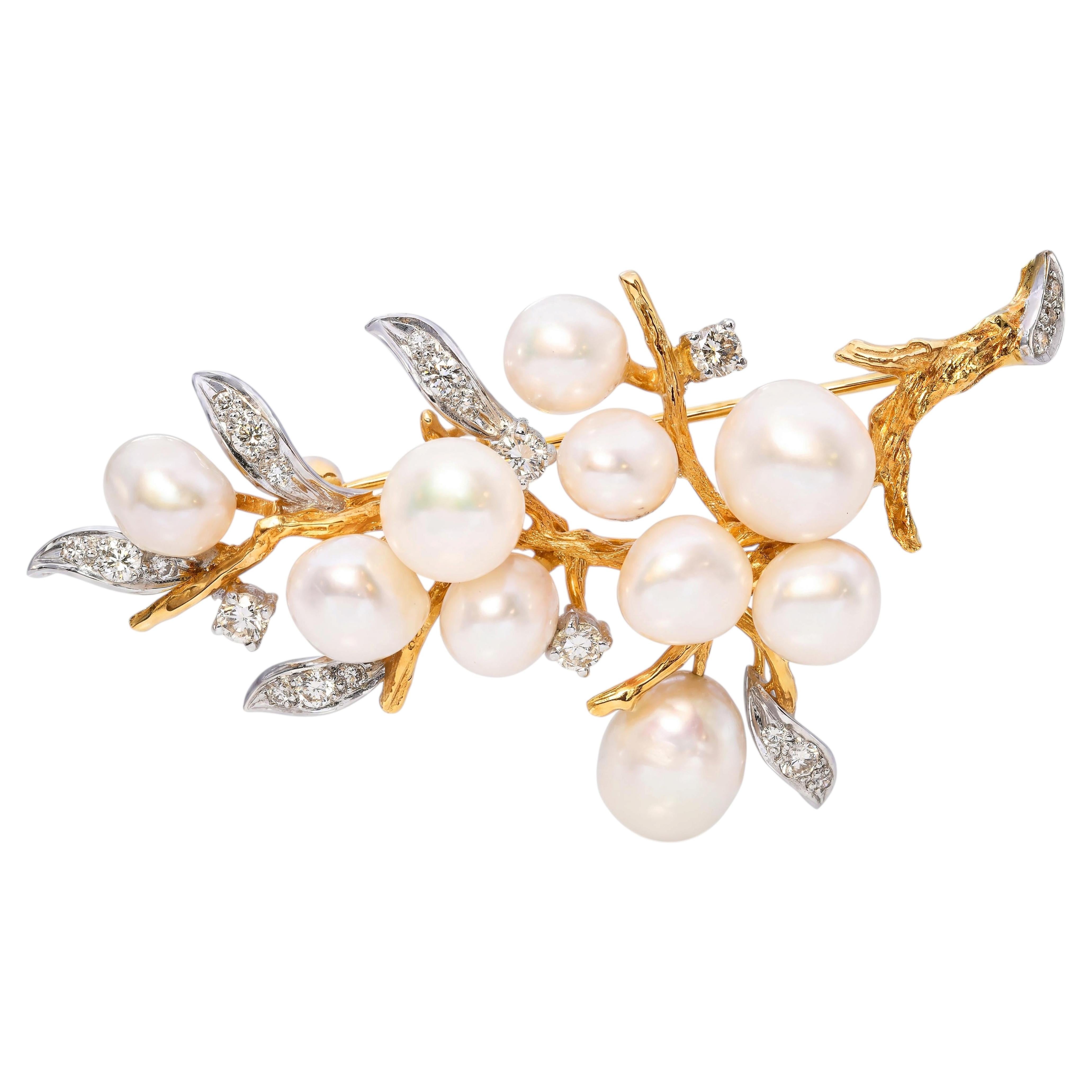 Vintage 17k Yellow Gold Pearl and 1.01ctw Diamond Branch and Leaves Brooch