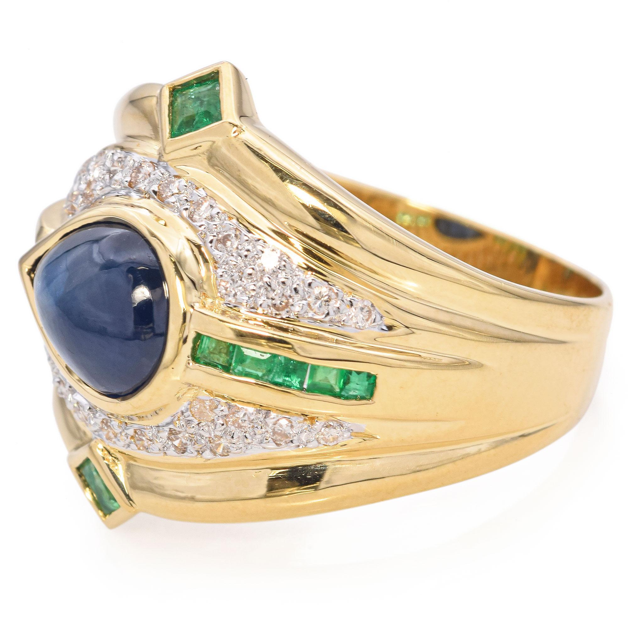 Cabochon Vintage 17k Yellow Gold Sapphire, Diamond and Emerald Ring