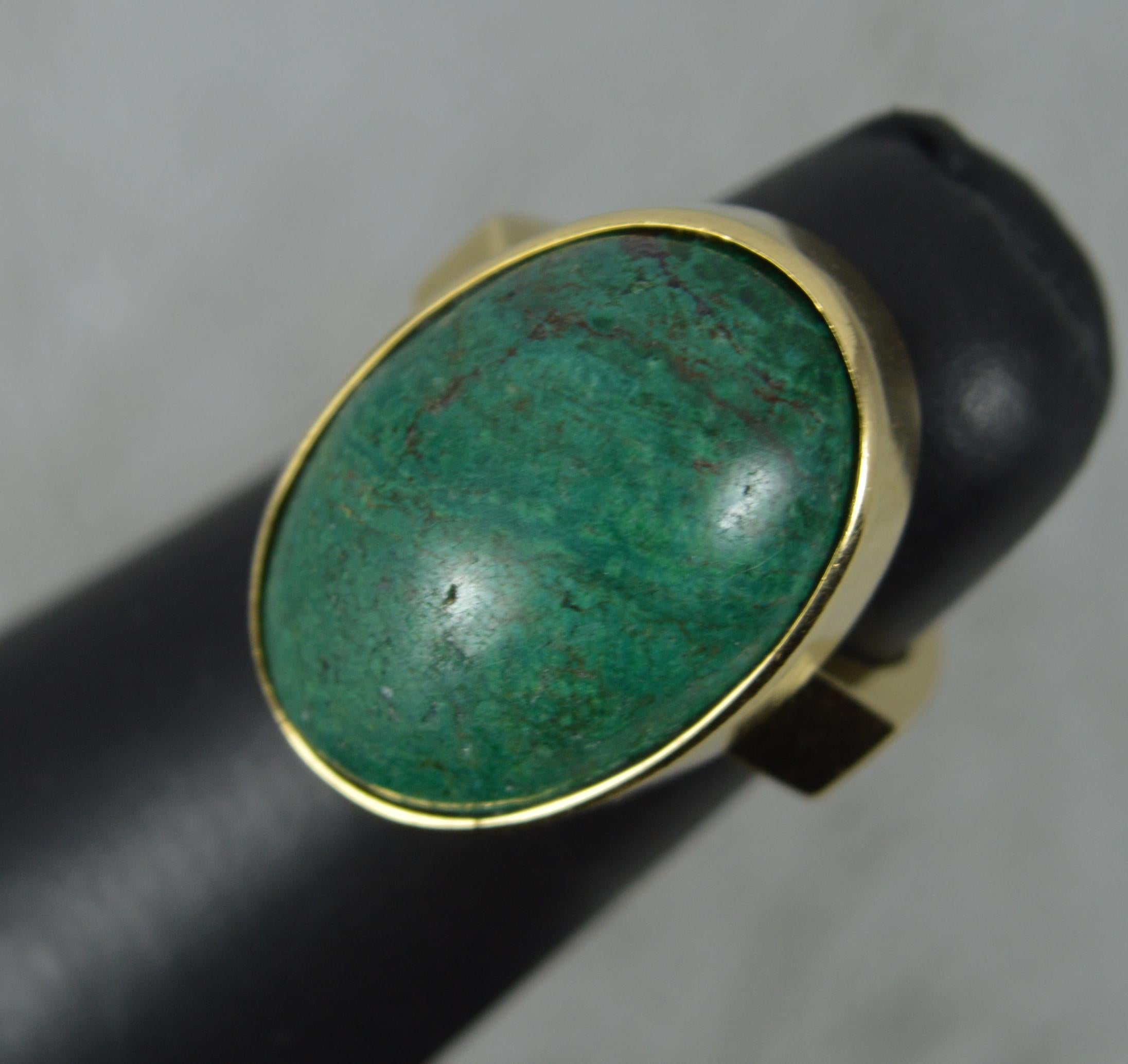 Vintage 18 Carat Gold and Malachite Solitaire Statement Ring 5