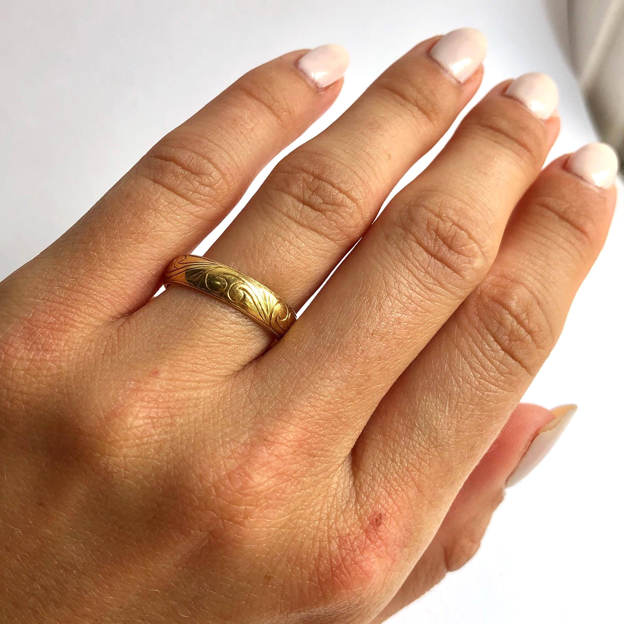 18 Karat Gold Deko-Ring, Vintage im Zustand „Gut“ im Angebot in Chipping Campden, GB