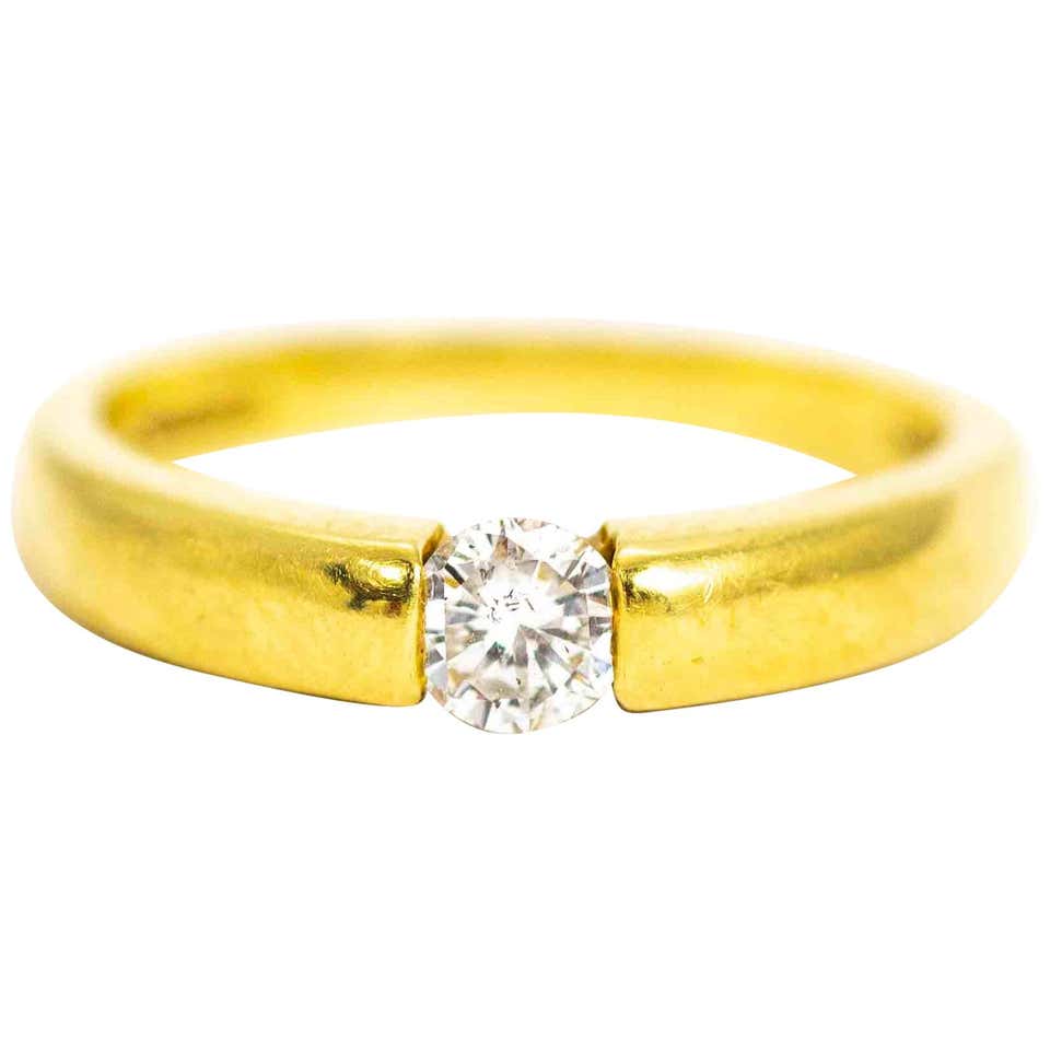 Antique and Vintage Rings and Diamond Rings For Sale at 1stdibs - Page 10