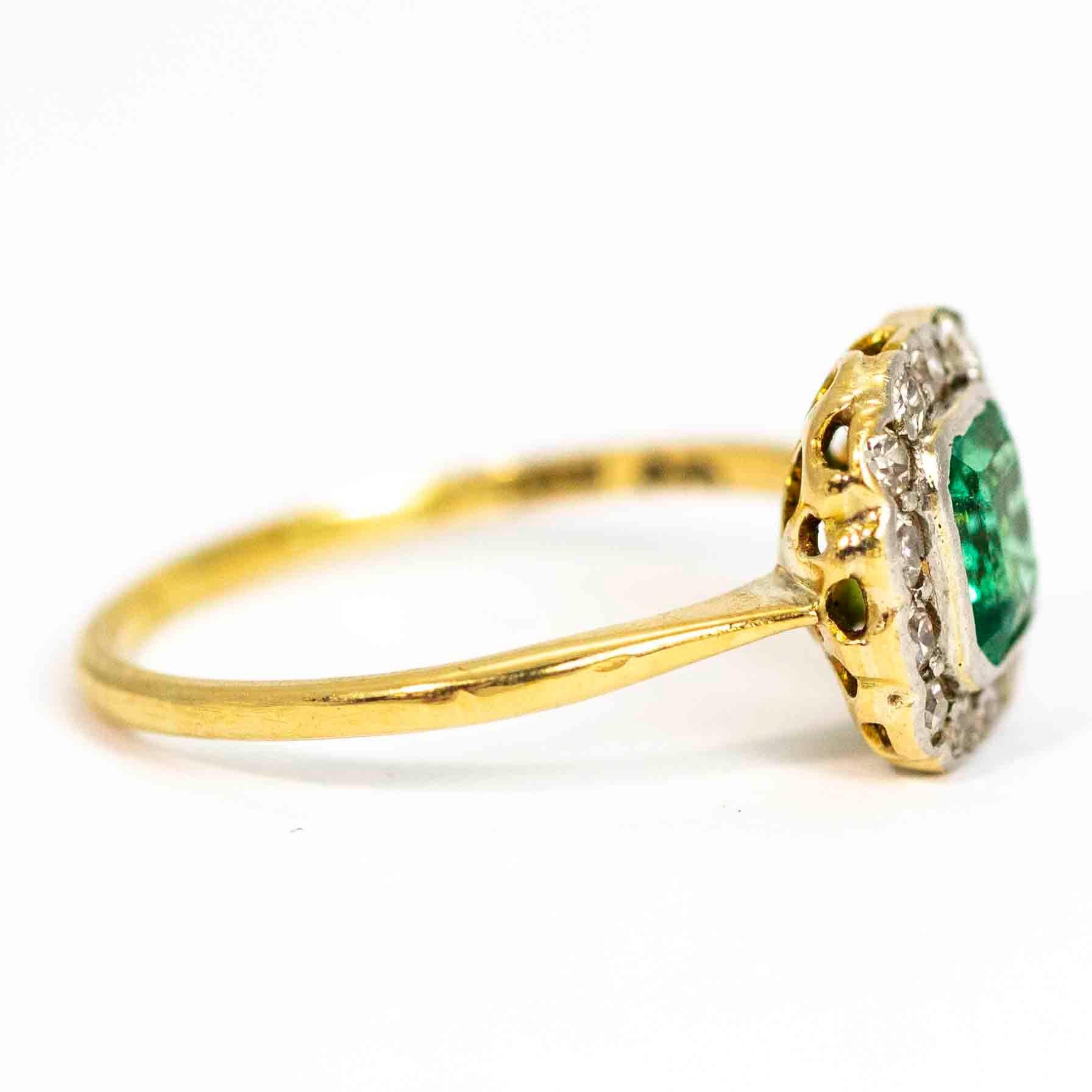 Women's or Men's Vintage 18 Carat Gold Emerald and Diamond Cluster Ring