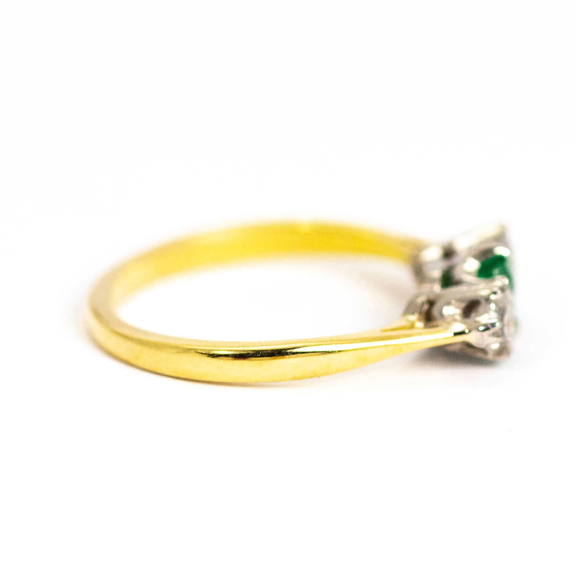 Women's or Men's Vintage 18 Carat Gold Emerald and Diamond Three-Stone Ring For Sale