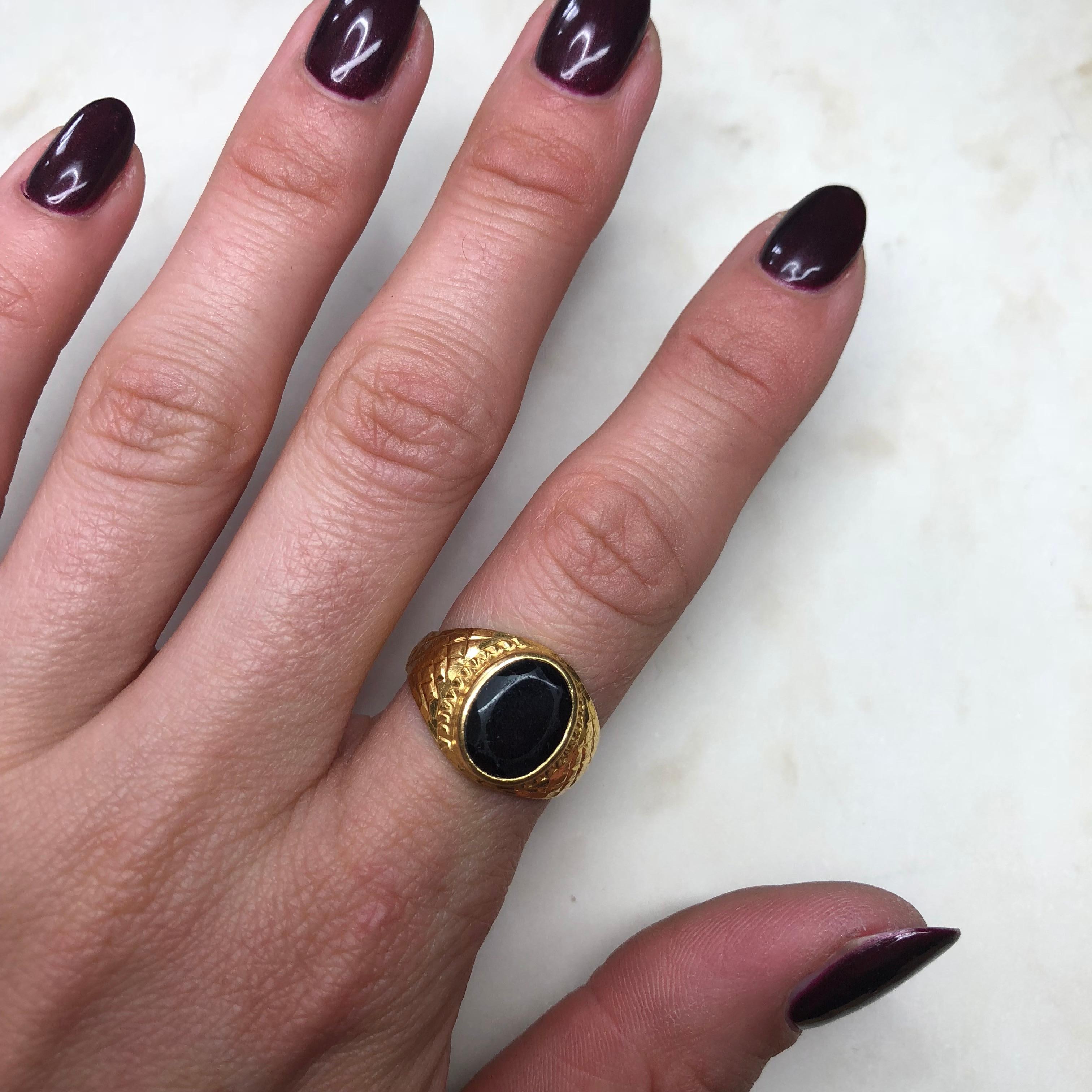 Women's or Men's Vintage 18 Carat Gold Garnet Signet Ring