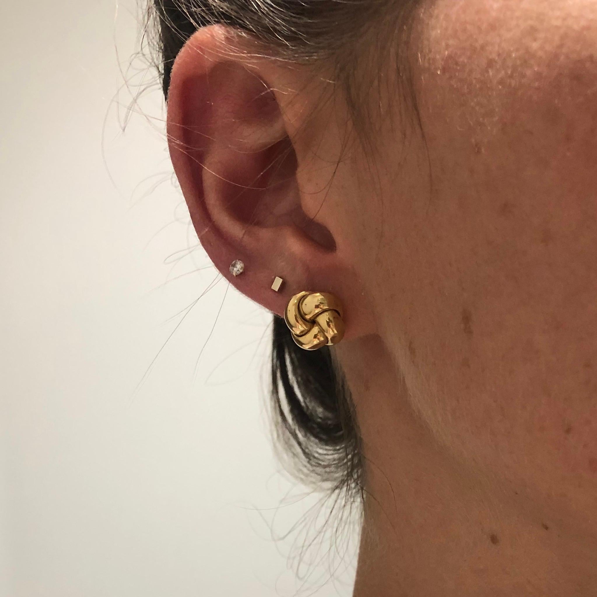 Women's or Men's Vintage 18 Carat Gold Knot Stud Earring