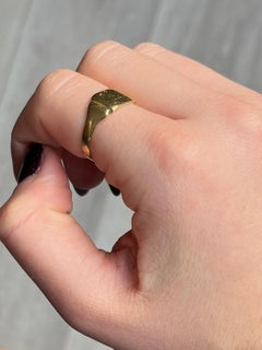 Vintage 18 Carat Gold Signet Ring