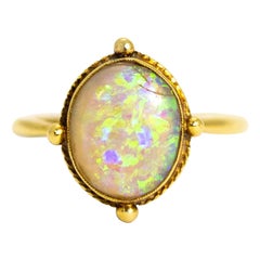 Vintage 18 Carat Opal Ring