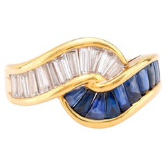 Vintage 1.8 carat total weight sapphire diamond 18k yellow gold swirl band