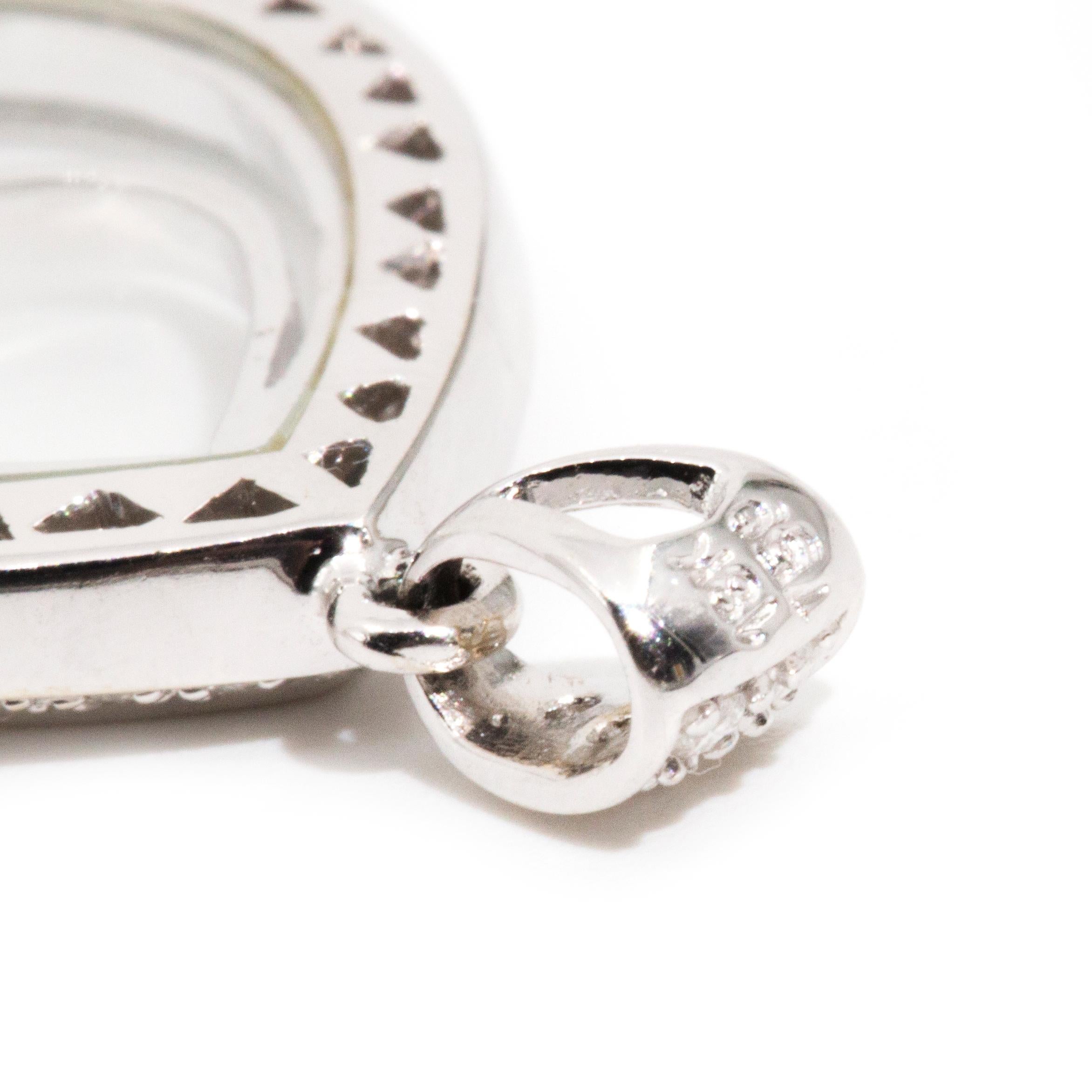 18 Karat Weißgold Doppelter tropfenförmiger schwebender Diamant-Anhänger 2