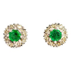 Vintage 18 Carat White Gold Emerald and Diamond Cluster Earrings Vintage 18 Carat White Gold Emerald and Diamond Cluster Earrings