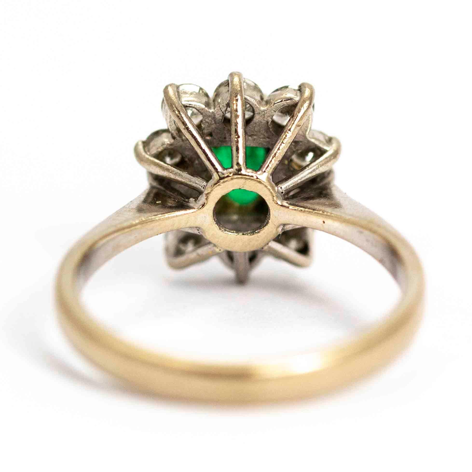 Vintage 18 Carat White Gold Emerald and Diamond Cluster Ring In Good Condition In Chipping Campden, GB