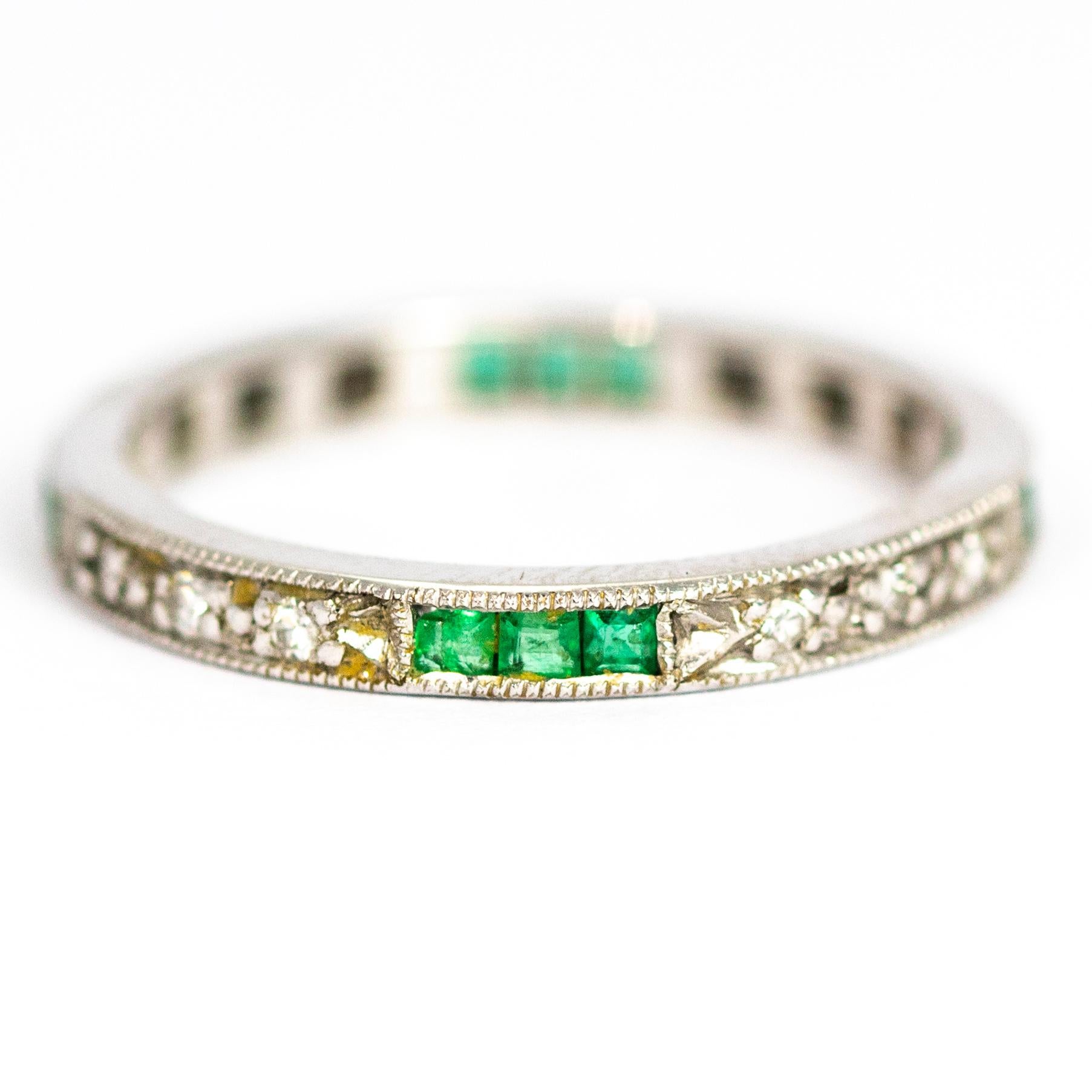Vintage 18 Carat White Gold Emerald and Diamond Full Eternity Band In Excellent Condition In Chipping Campden, GB