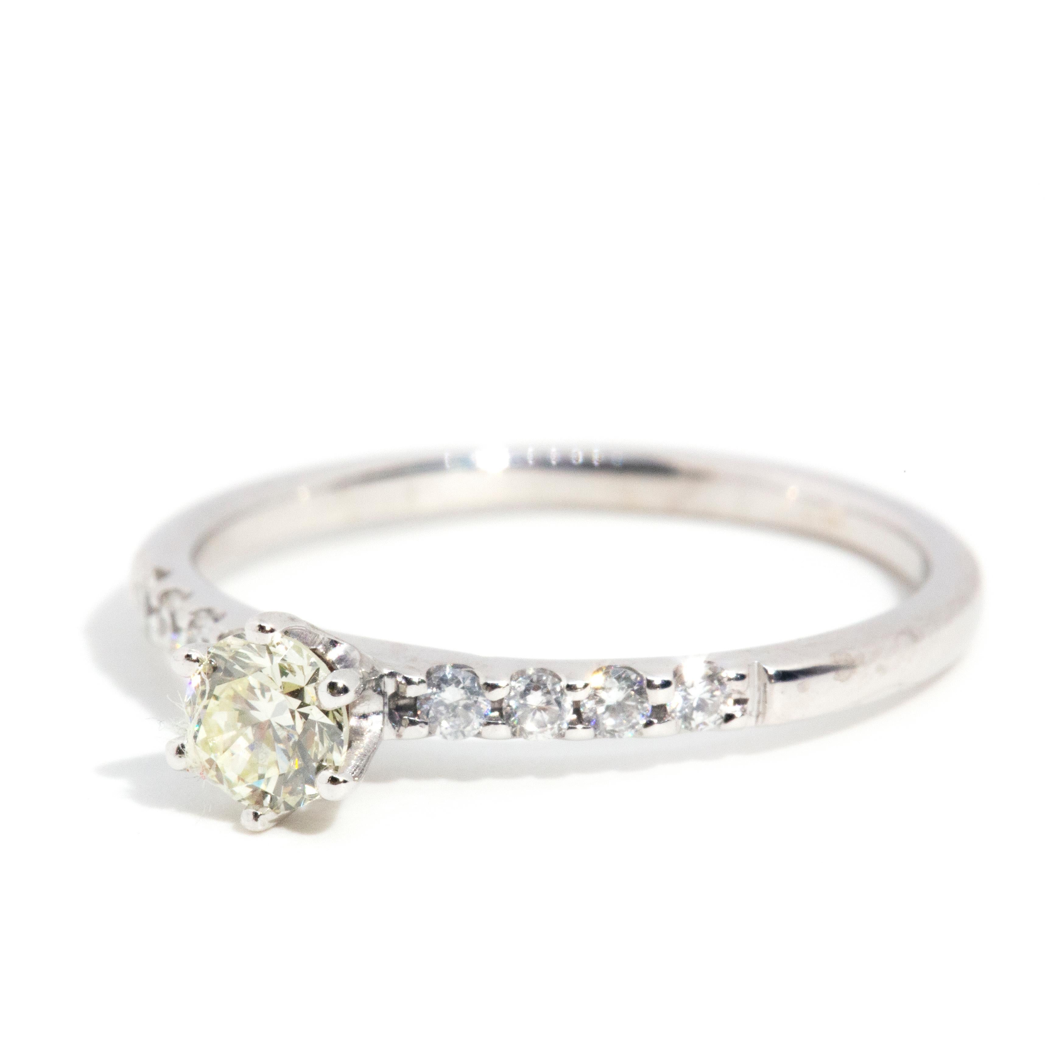 18 carat ring