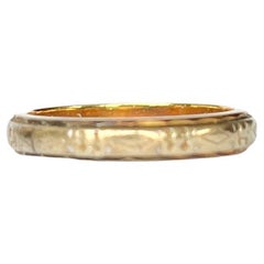 Vintage 18 Carat Yellow and White Gold Decorative Band