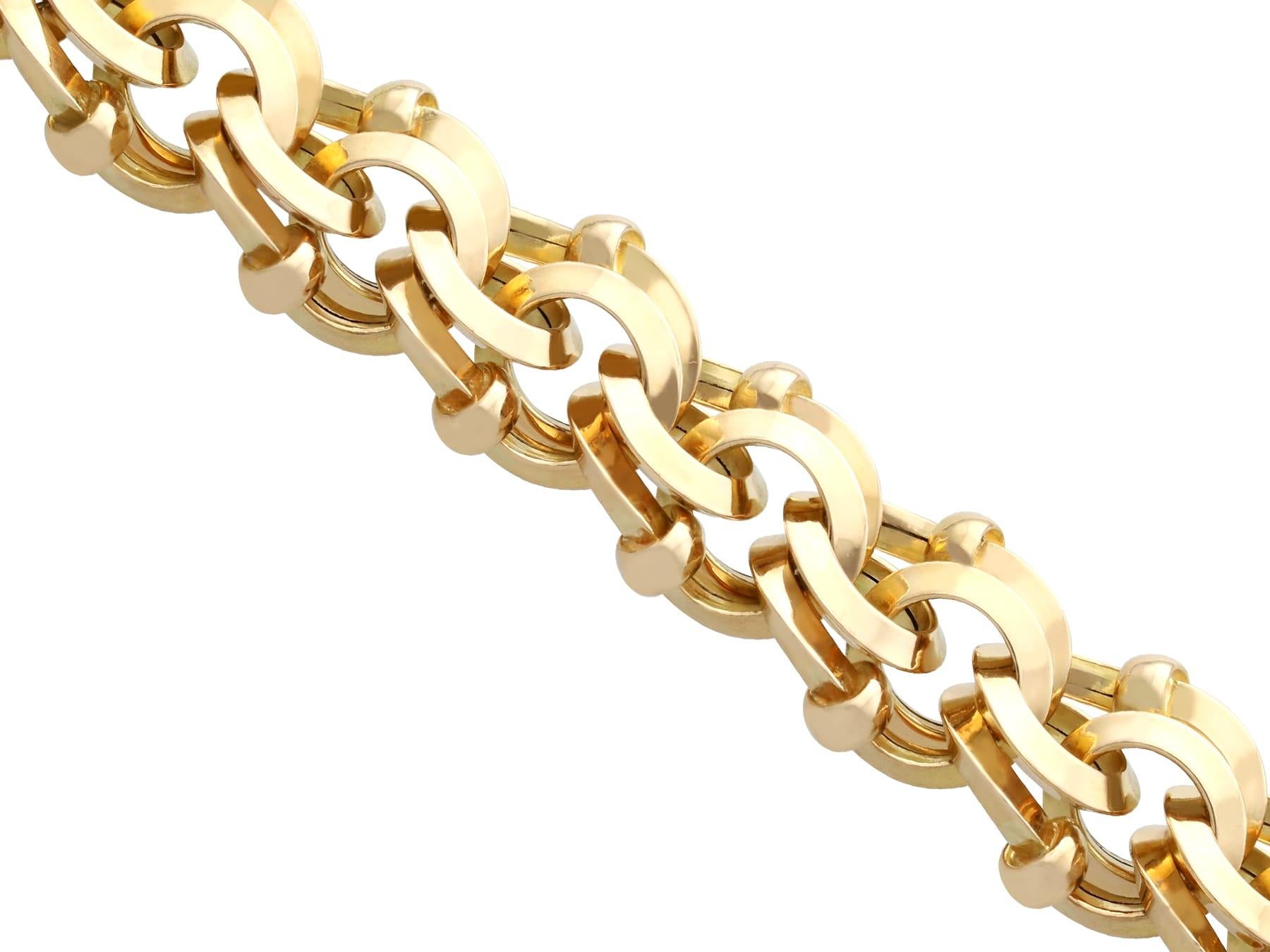 Bracelet français vintage en or jaune 18 carats Unisexe en vente