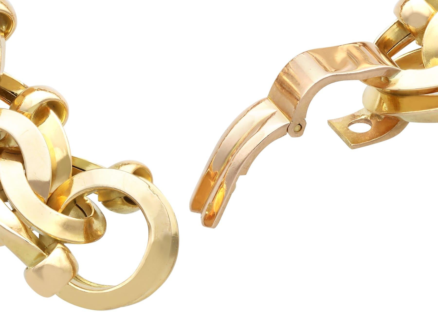 Bracelet français vintage en or jaune 18 carats en vente 3
