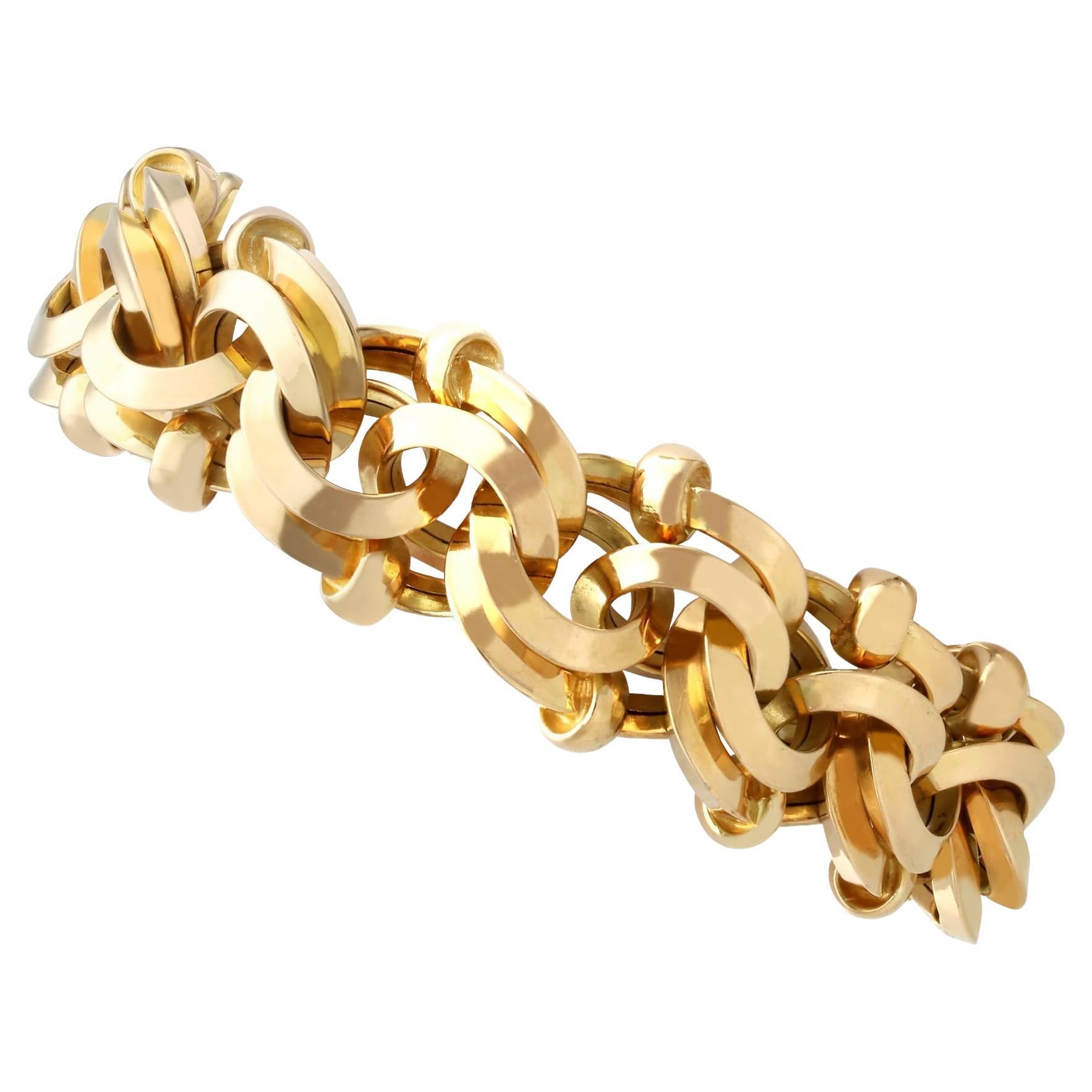 Bracelet français vintage en or jaune 18 carats en vente