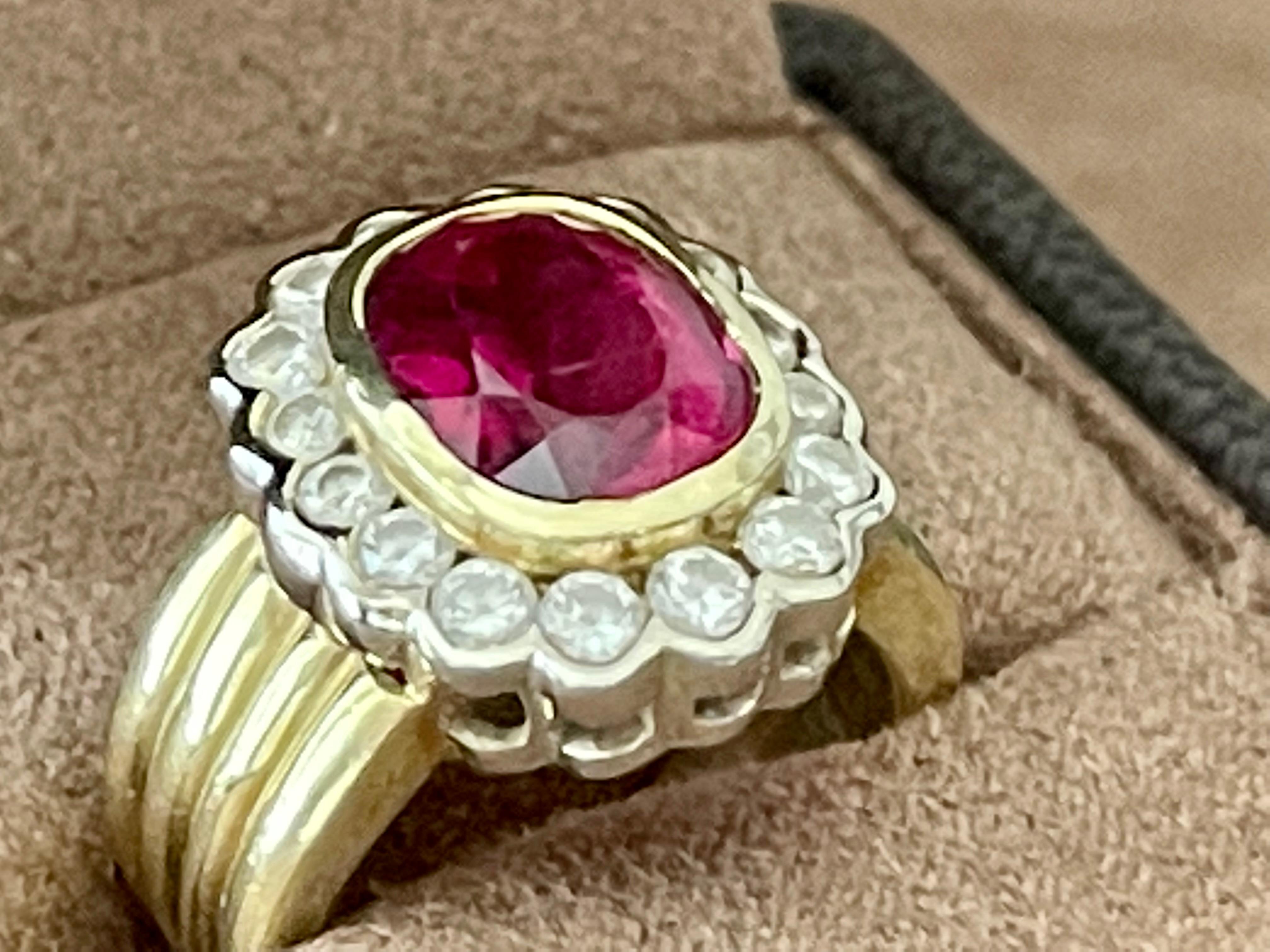 Vintage 18 K White Yellow Gold Ring Pink Torumaline Diamonds For Sale 2