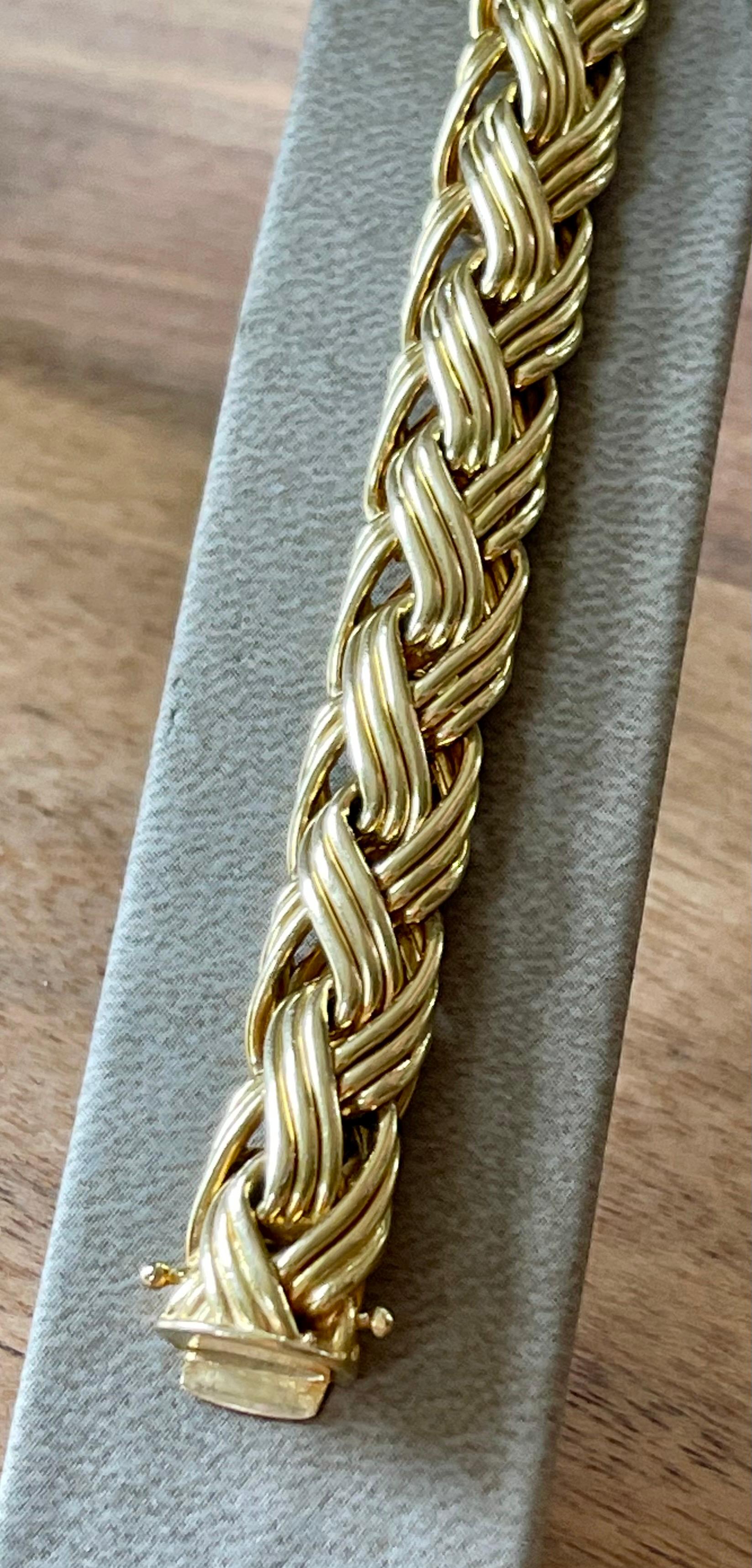 Women's or Men's Vintage 18 K Yellow Gold Cable Knit Neckalce and Bracelet Signed Meister Zurich For Sale